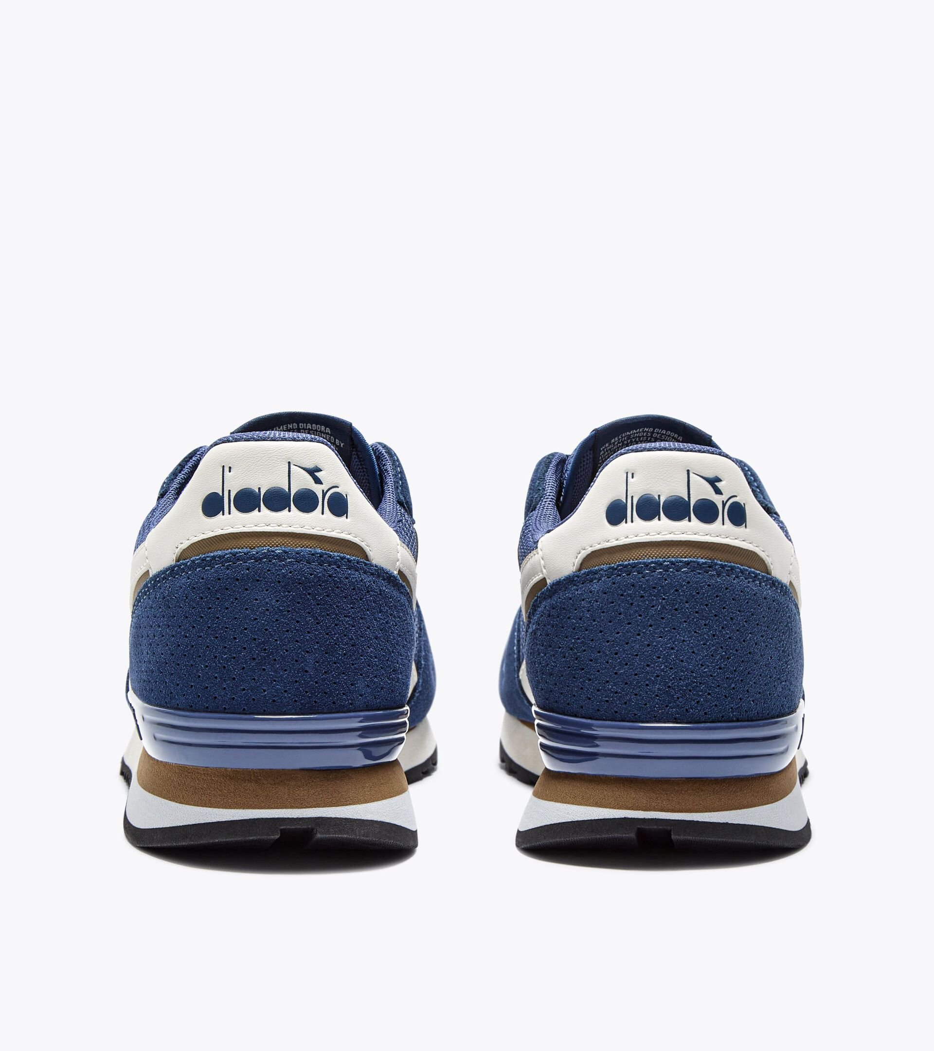 Sneaker aus Veloursleder - Für alle Geschlechter
 CAMARO M2 WAHR MARINEBLAU - Diadora