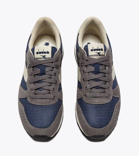 CAMARO M2, INSIGNIA BLUE/GRAY PELICAN Suede leather sneaker - All-gender CAMARO M2 INSIGNIA BLUE/GRAY PELICAN - Diadora