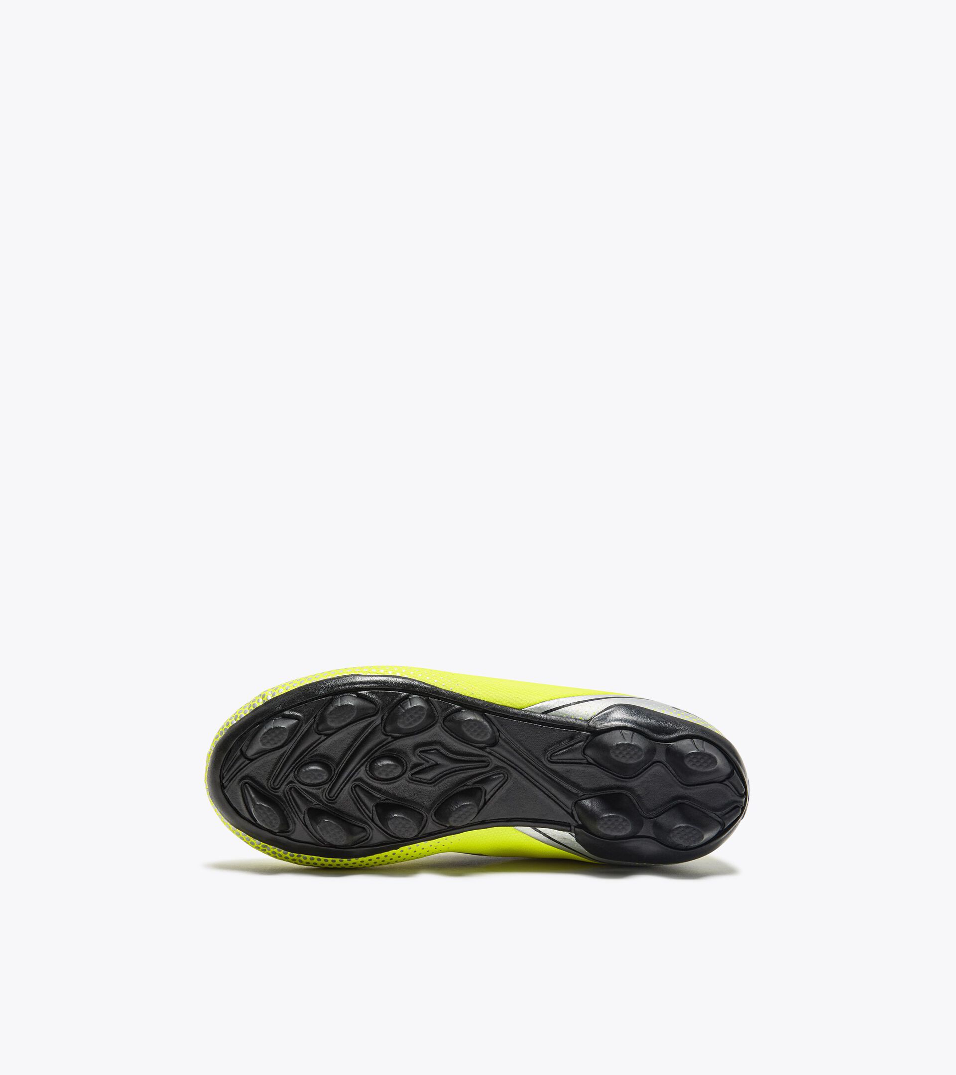 Calcio boots for hard ground - Junior PICHICHI 7 MD JR YELLOW FL DD/BLACK/SILVER - Diadora