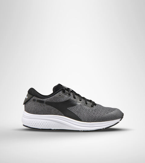 Zapatilla de running - Hombre KURUKA 5 NEGRO/BLANCO (C7406) - Diadora