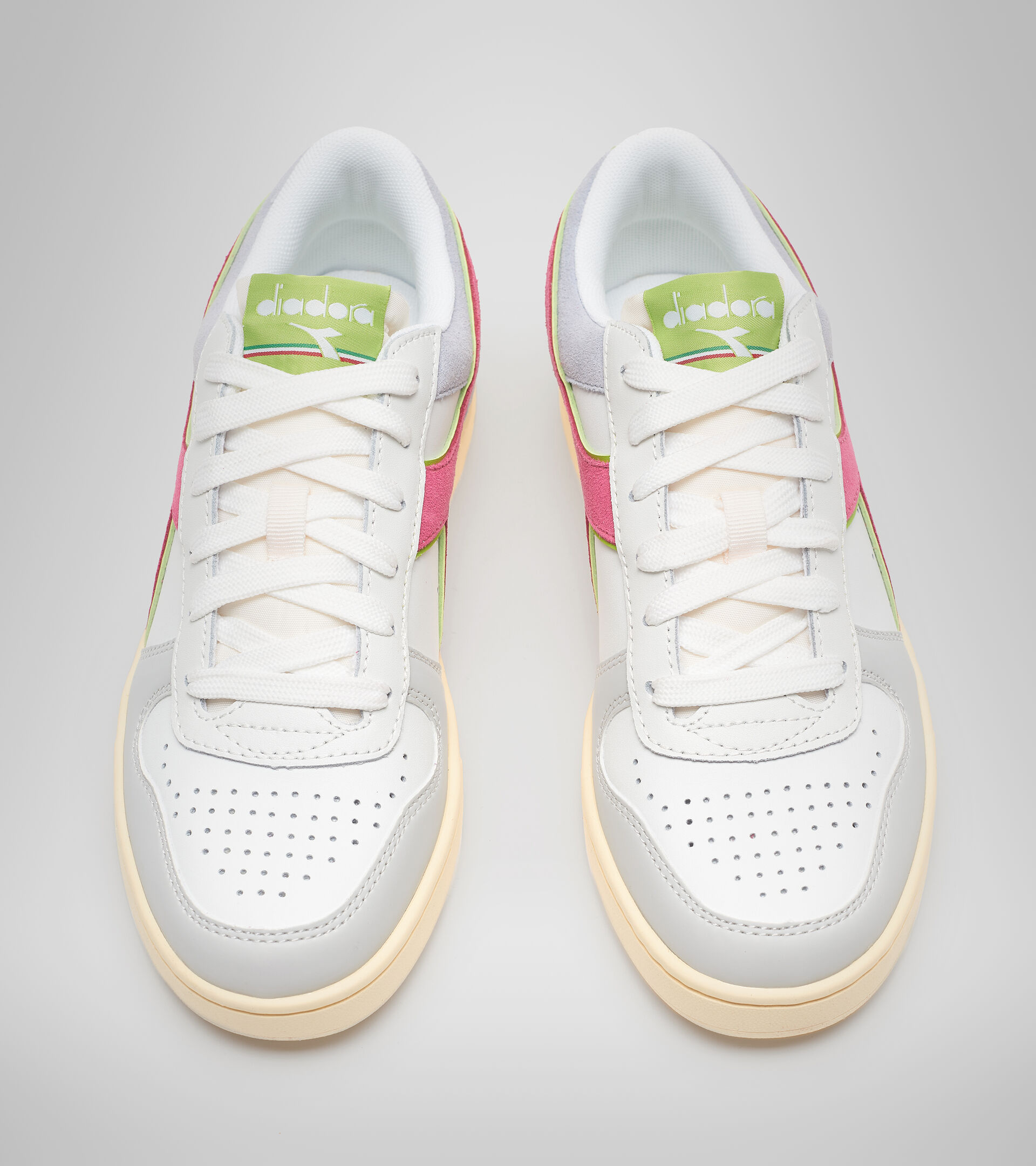 Sports shoes - Women MAGIC BASKET LOW WN WHITE/LUNAR ROCK - Diadora