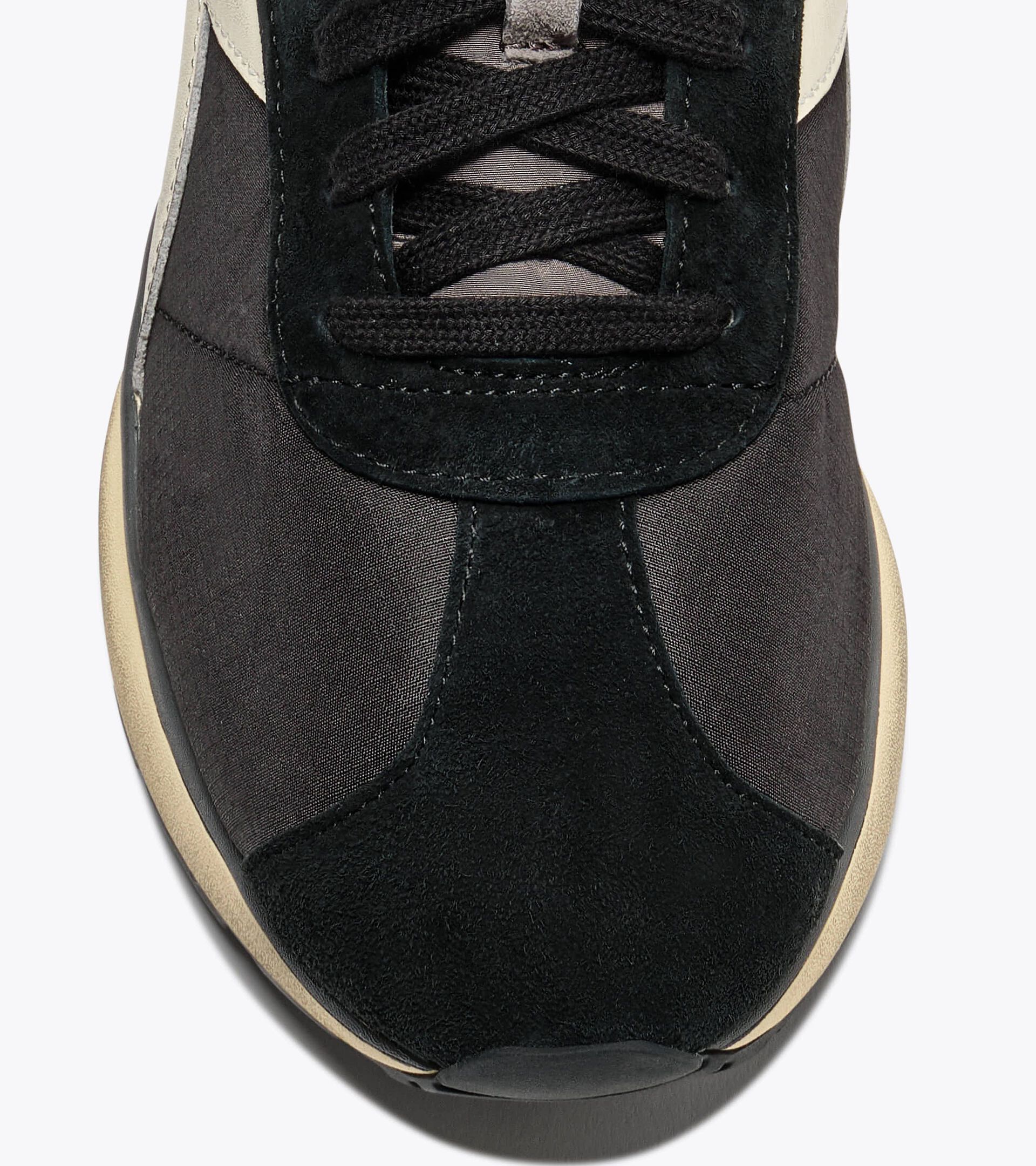 Heritage Leather Sneakers - Women&rsquo;s
 MERCURY ELITE SPRINT SW BLACK/WHITE PRISTINE - Diadora