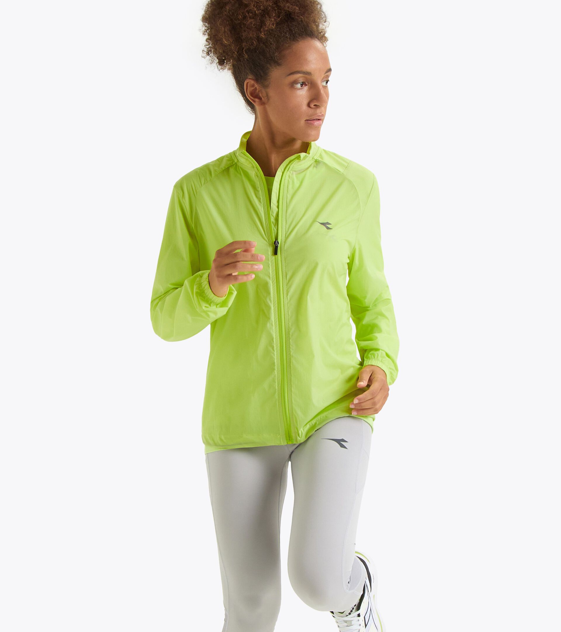 Packable windproof running jacket  - Women’s
 L. PACKABLE WIND JACKET SHADOW LIME - Diadora