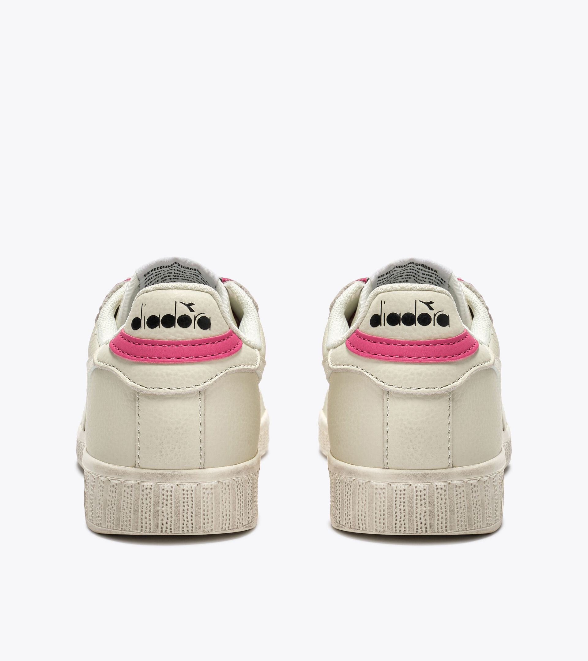 Retro-tennis sneaker - Women&rsquo;s
 GAME LOW WAXED PAISLEY WN WHITE/MAGENTA - Diadora