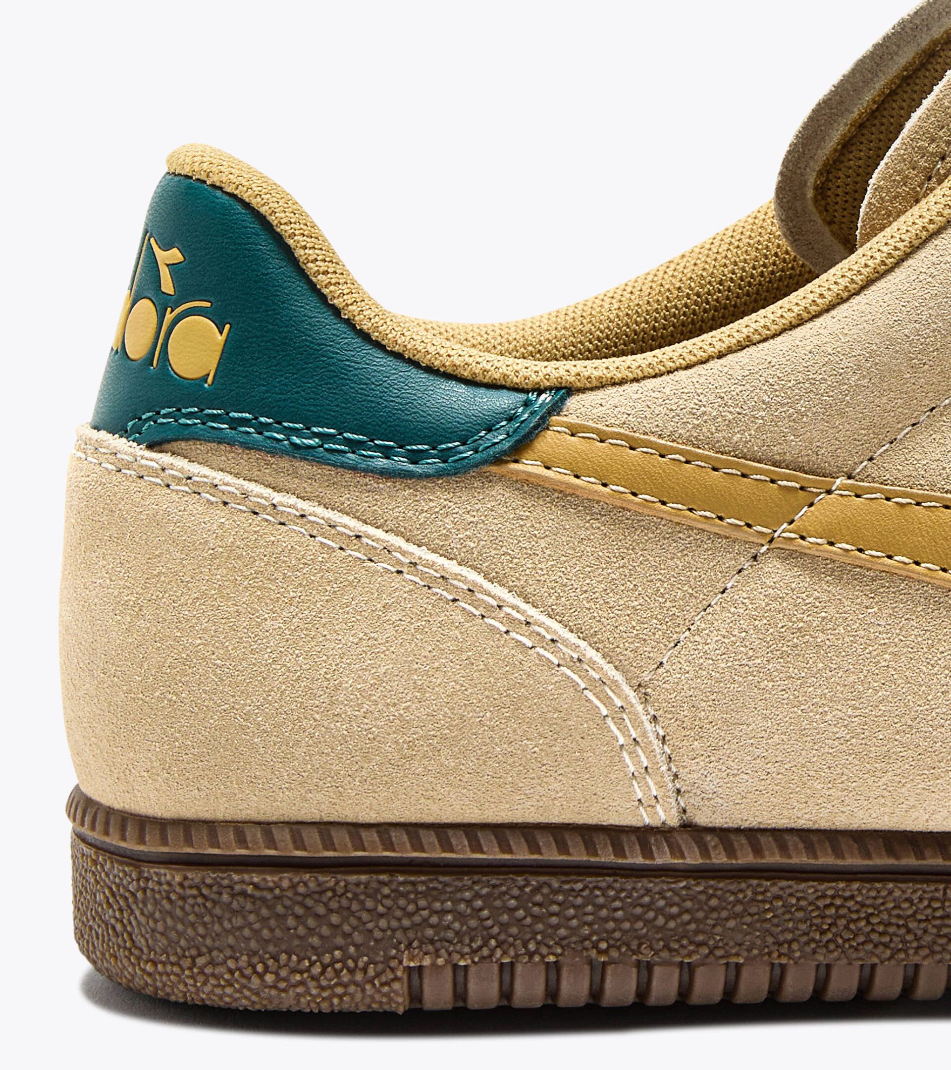 Leather sneakers - All-Gender
 TOKYO GRAVEL /PRAIRIE SAND - Diadora