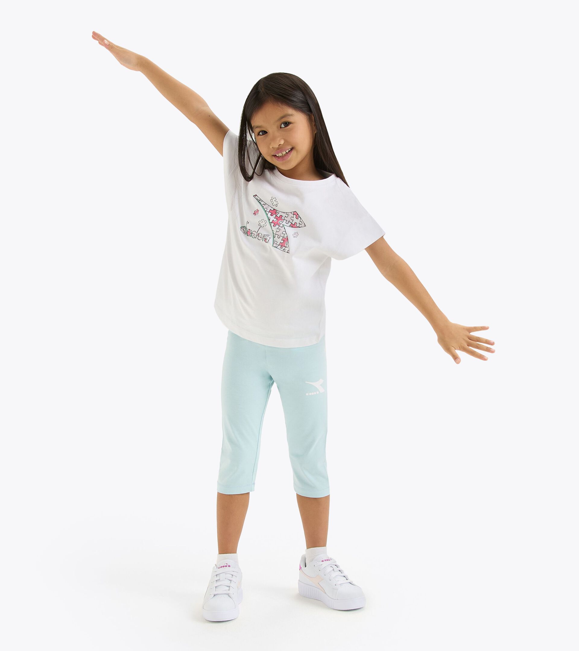 Sports set - T-shirt and leggings - Girl
 JG. SET SS PUZZLES OPTICAL WHITE - Diadora