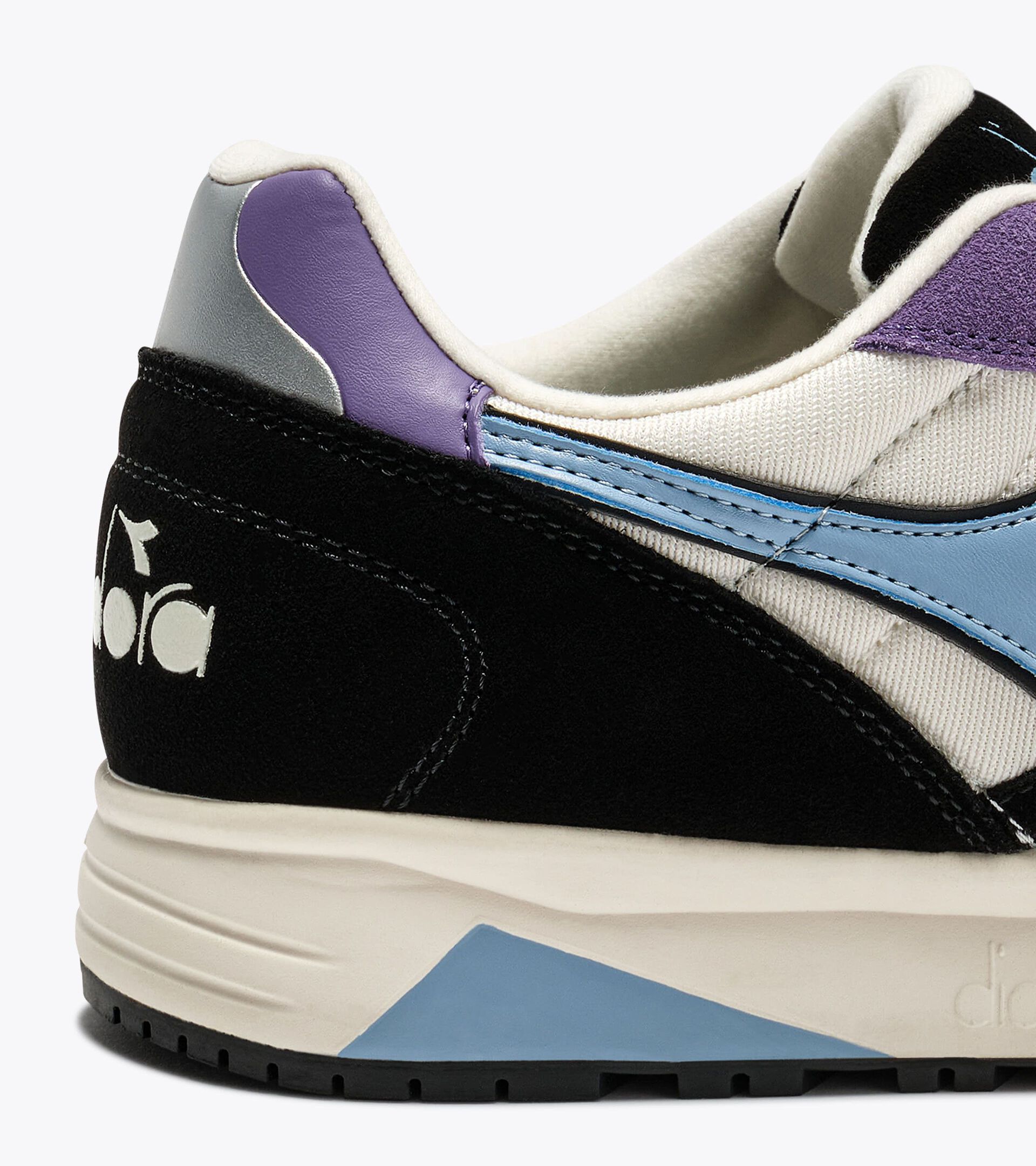 Sporty sneakers - All-Gender N902 IVORY WHITE/VIOLET CHALK - Diadora