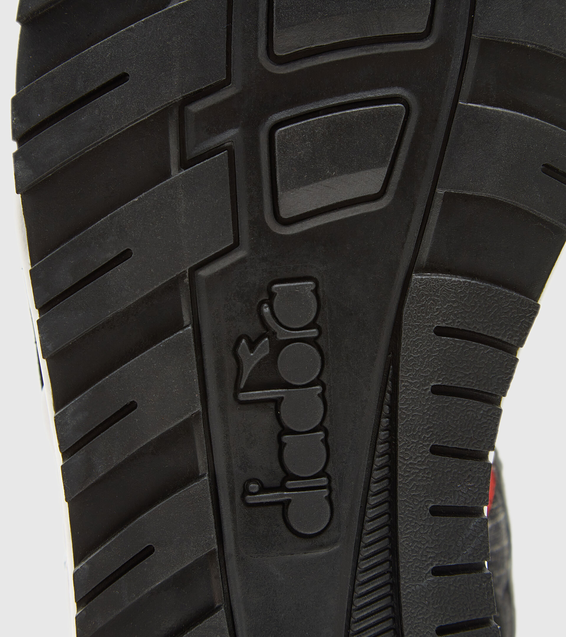 Sports shoes - Men N902 LABEL BLACK/MOLTEN LAVA - Diadora