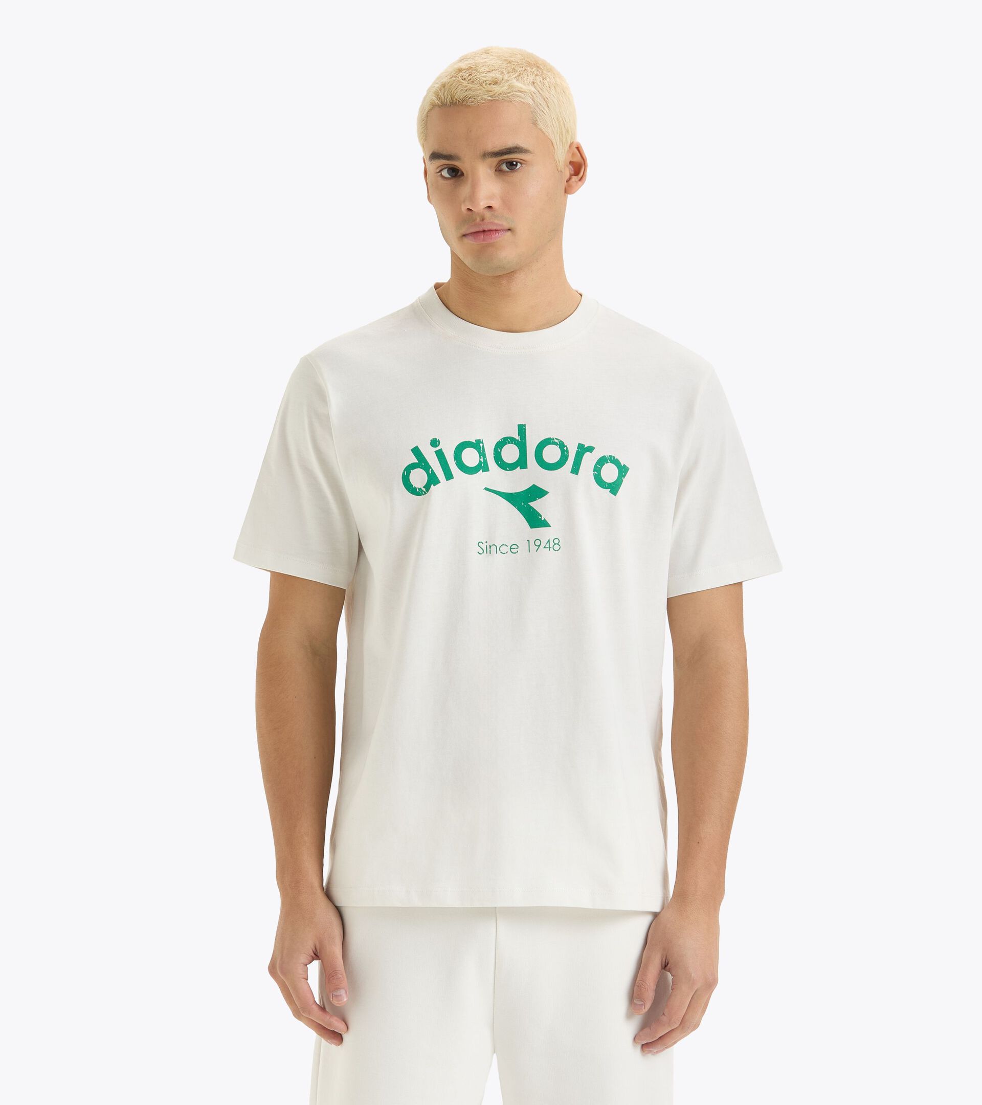 T-shirt - Gender Neutral T-SHIRT SS ATHL. LOGO BIANCO LATTE - Diadora