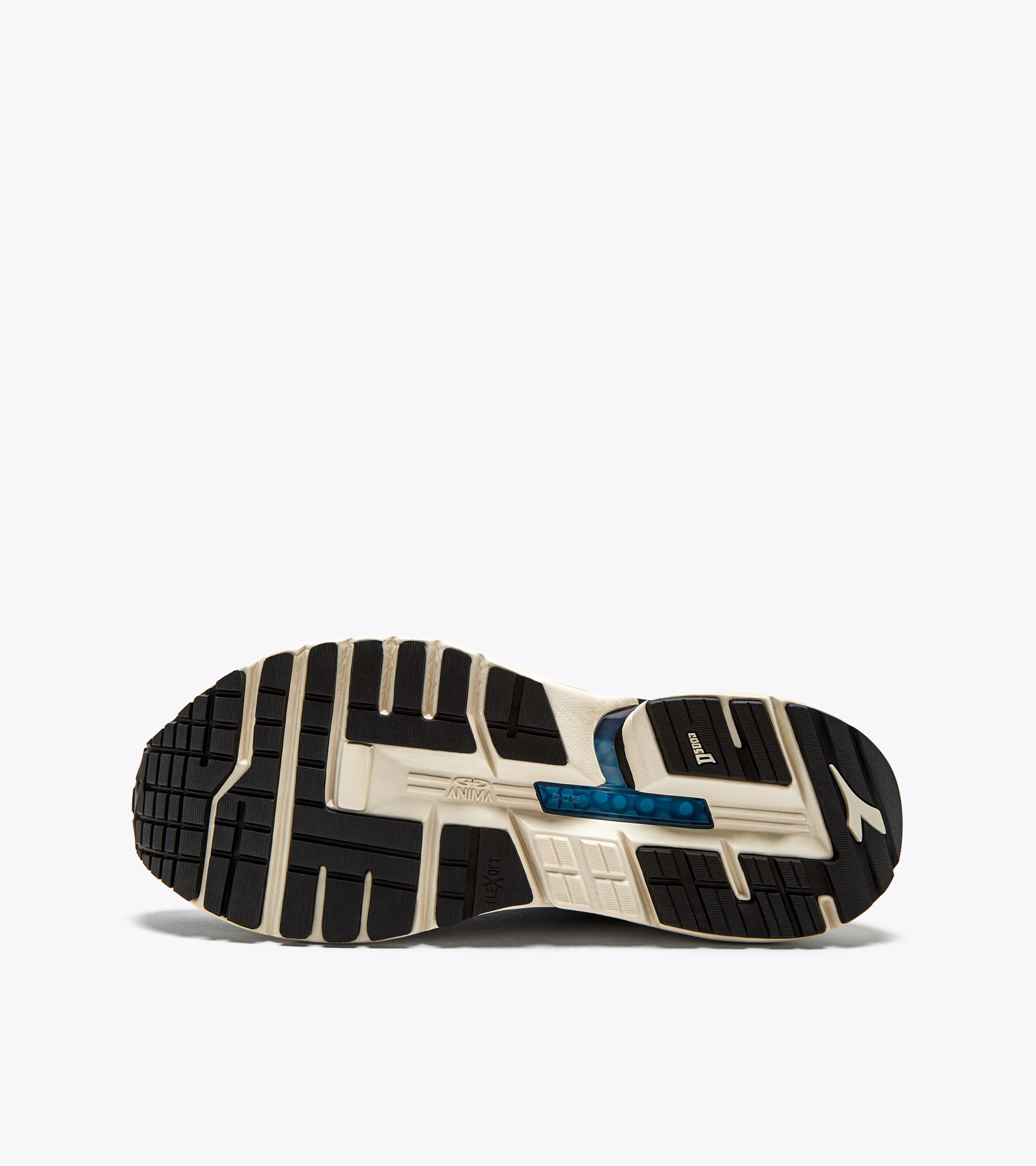 Diadora blushield hot sale mythos 2