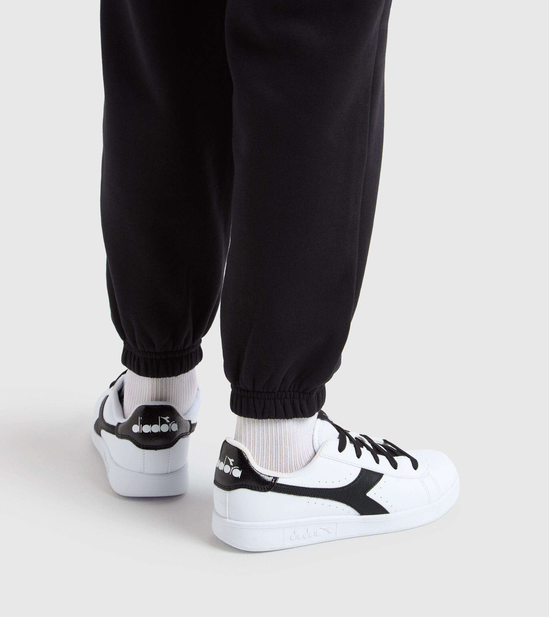 Sports shoes - Youth 8-16 years GAME P GS GIRL WHITE/WHITE/BLACK - Diadora