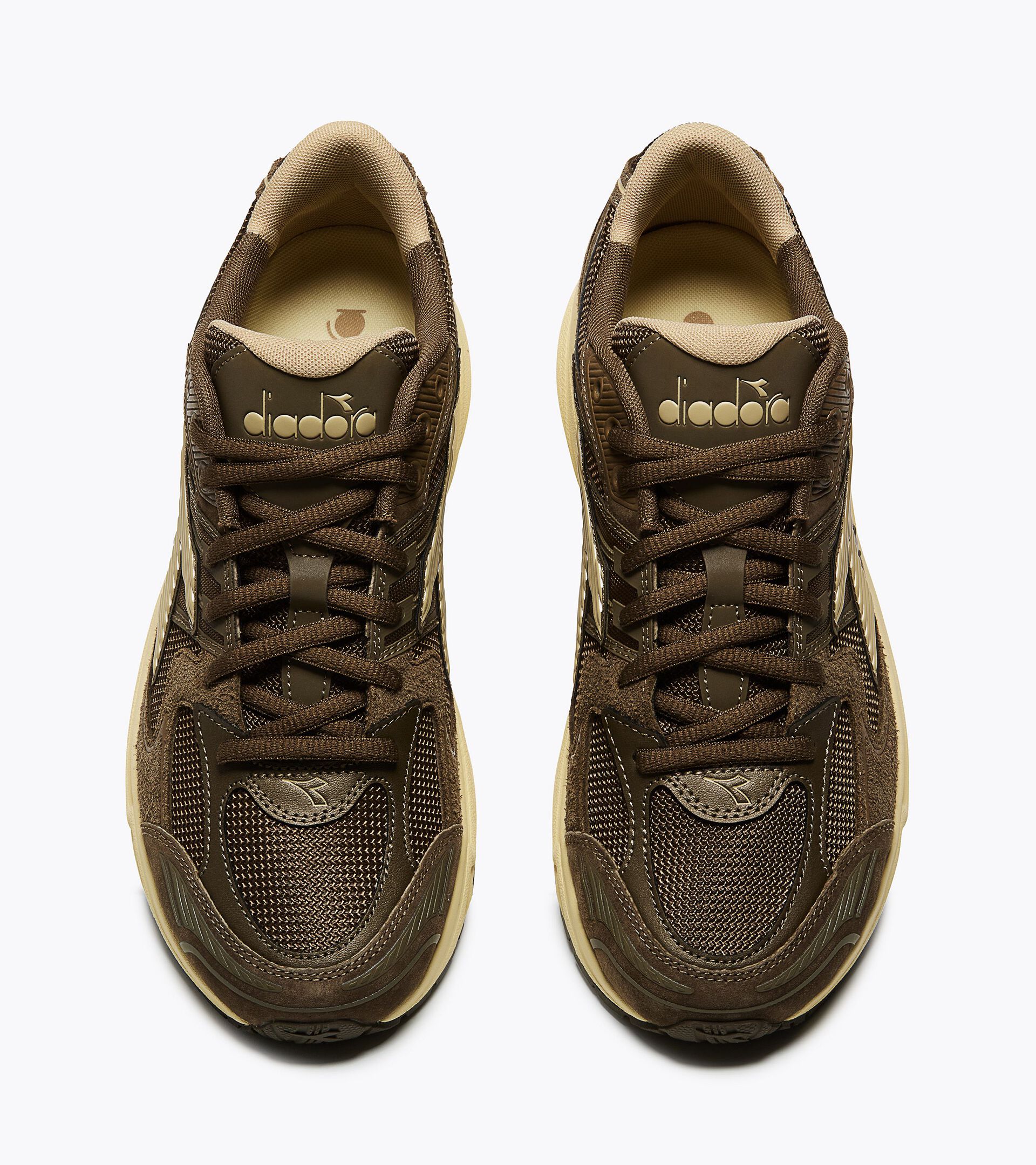Sports sneakers - All-Gender
 MYTHOS STAR BROWN TUNDRA - Diadora