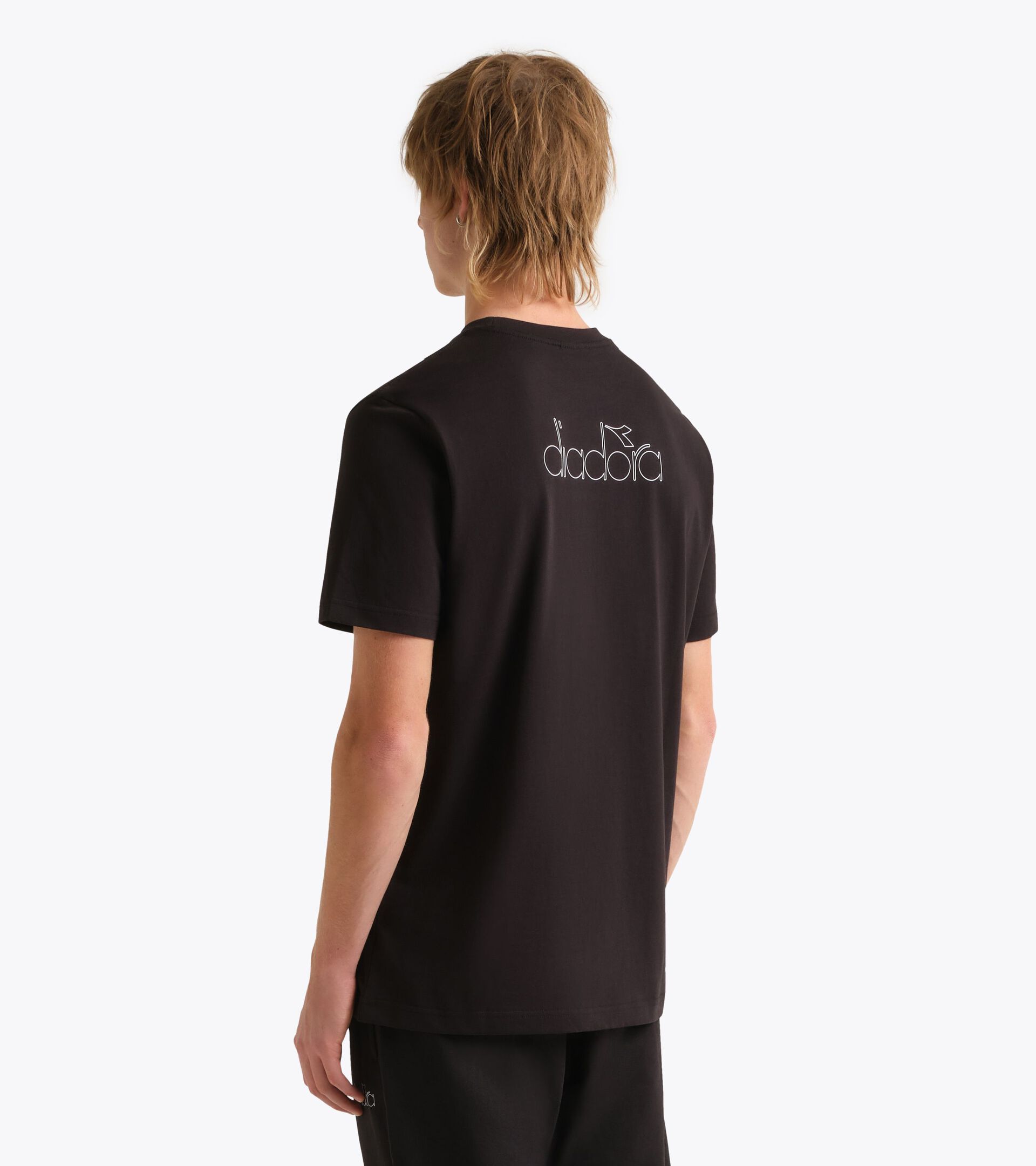 T-shirt Logo - Uomo
 T-SHIRT SS LOGO EXC. I NERO - Diadora