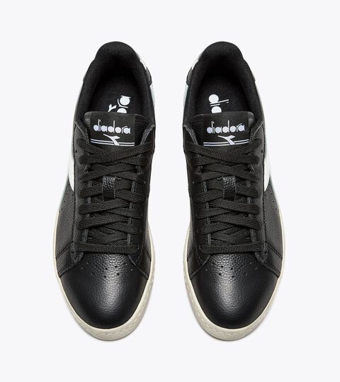 Leather sports sneakers - Women’s GAME L LOW WAXED METALLIC WN BLACK /SILVER DD - Diadora