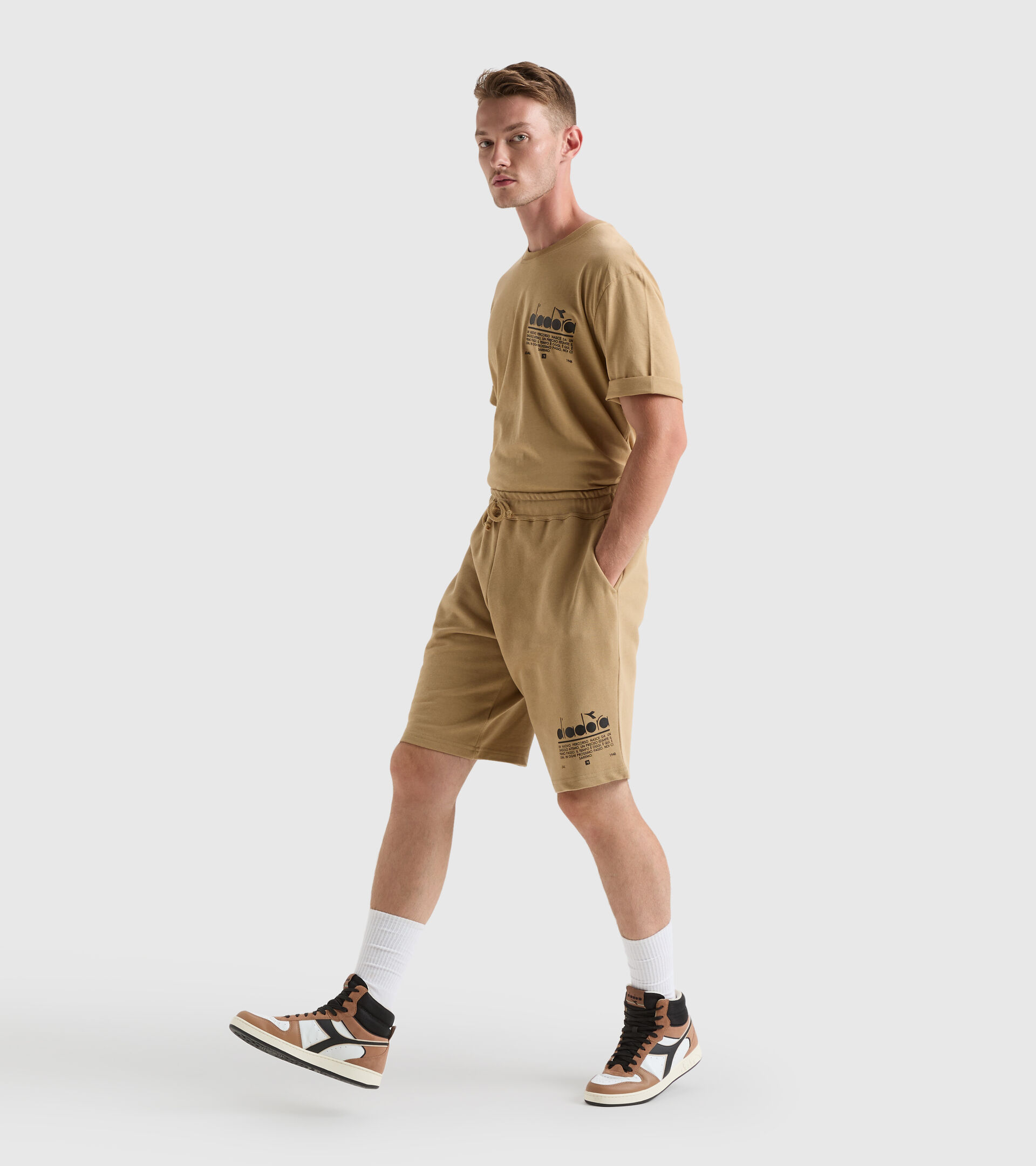 Cotton shorts - Unisex BERMUDA MANIFESTO BEIGE TAN - Diadora
