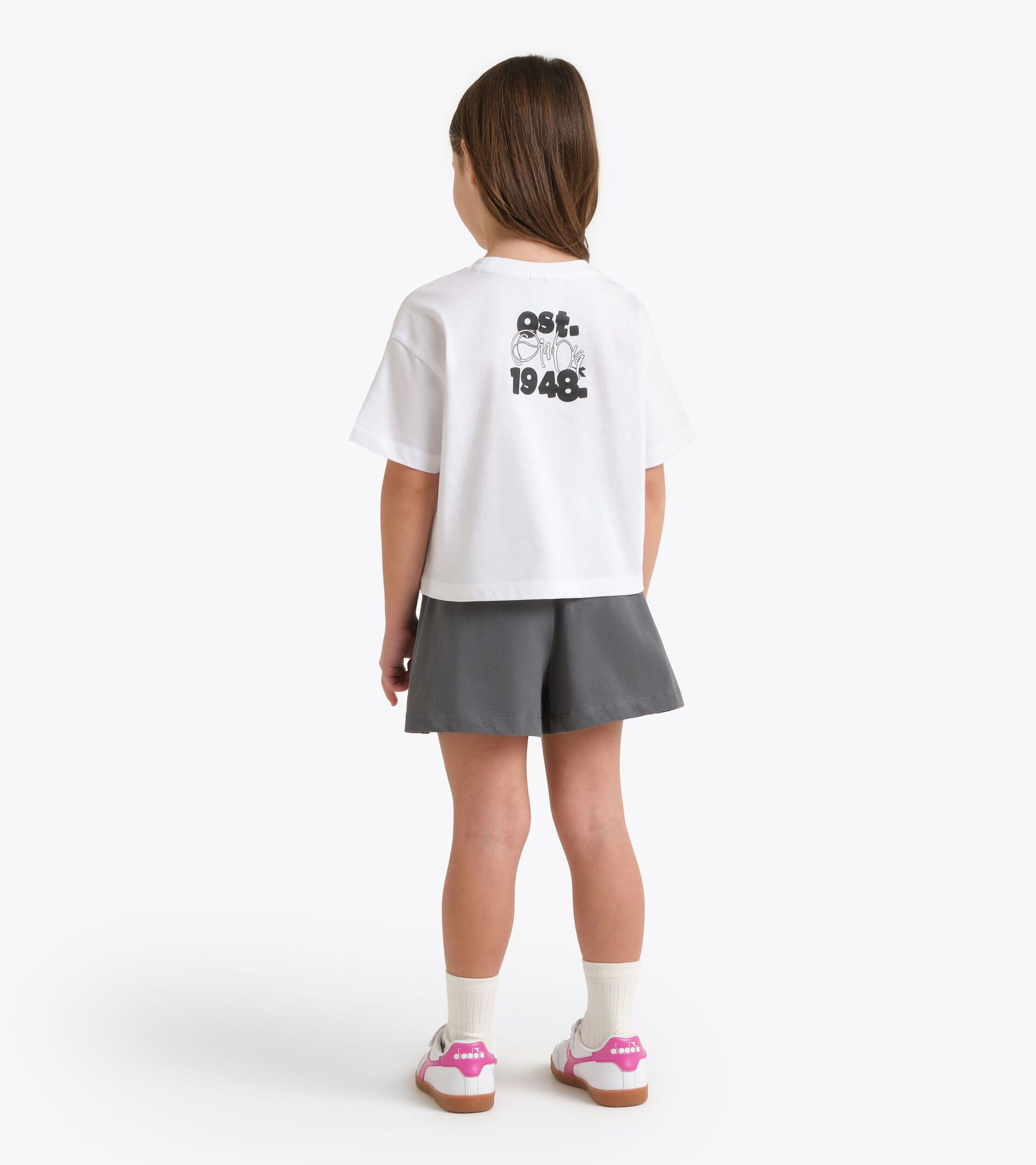 Sports set - T-shirt and shorts - Girls
 JG. SET ESS. SPORTS SS OPTICAL WHITE - Diadora