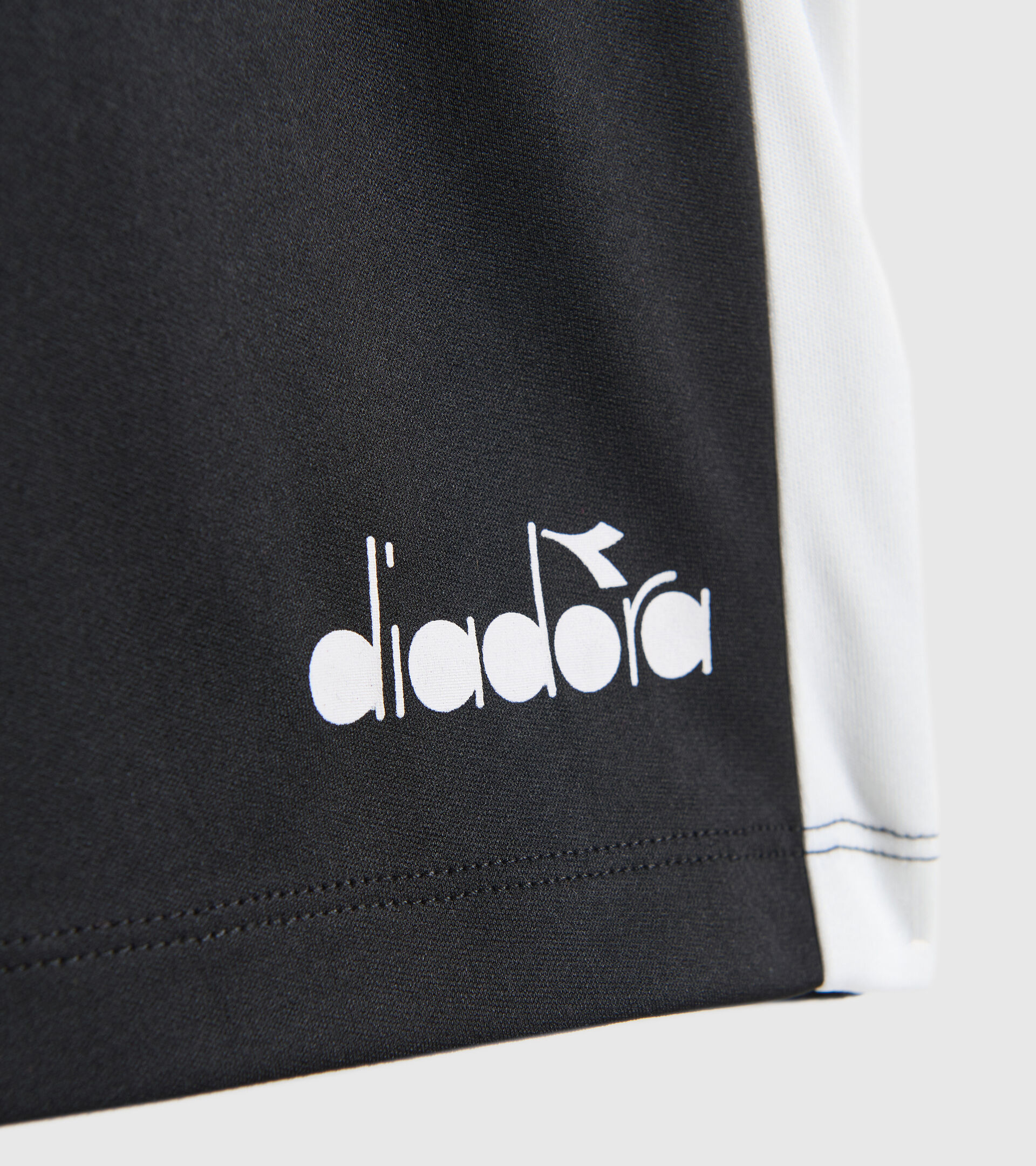 Sports shorts - Boys JB.BERMUDA POWER LOGO BLACK - Diadora