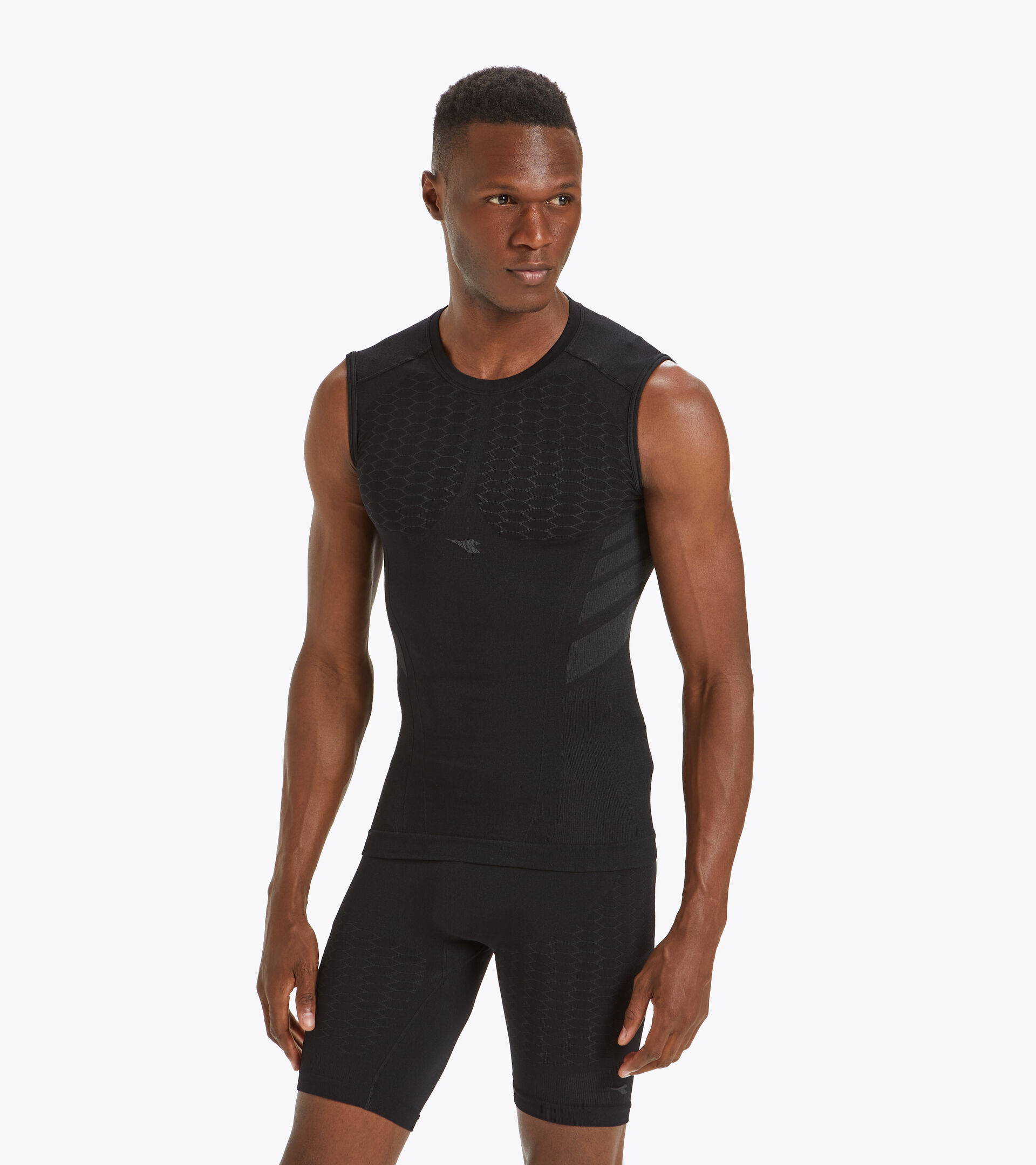 Running tank top - Men SL T-SHIRT ACT BLACK - Diadora