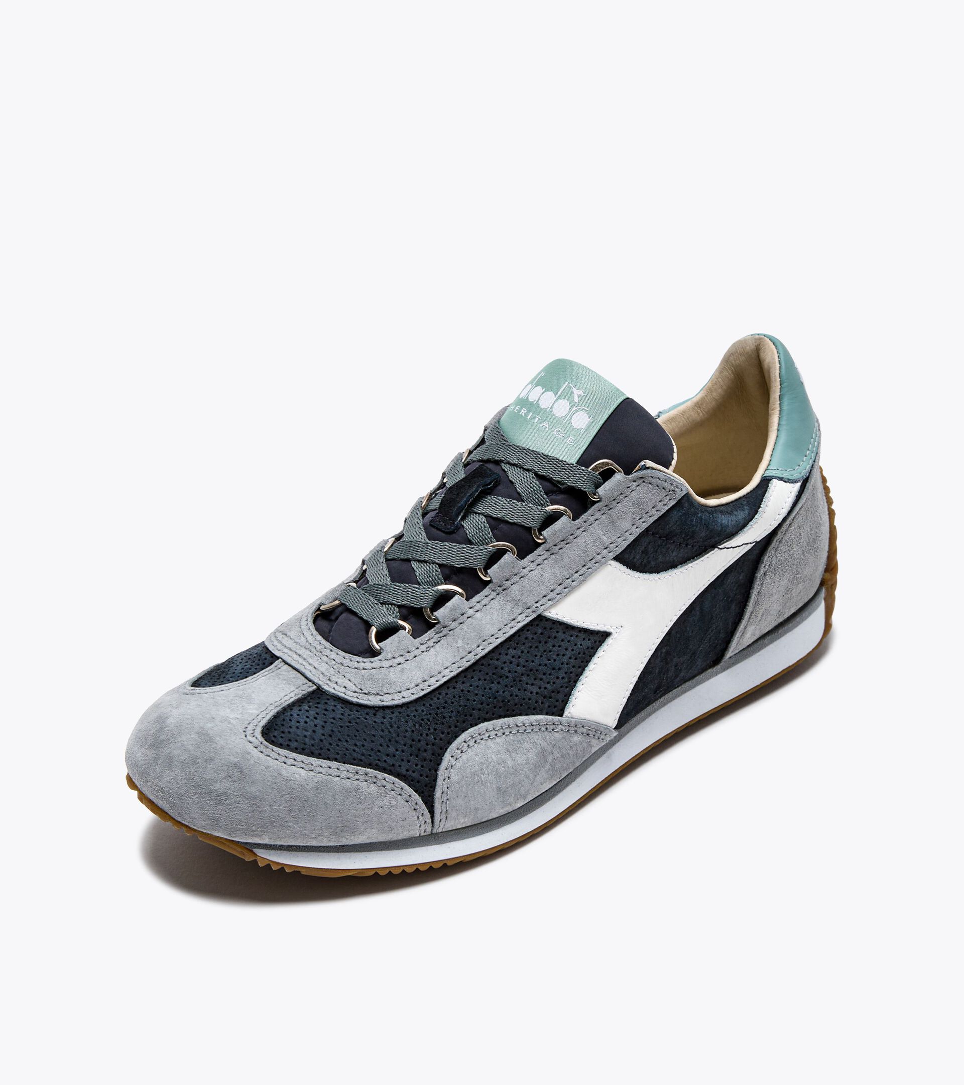 Heritage shoe - Gender Neutral EQUIPE SUEDE SW EBONY ANTHRACITE - Diadora