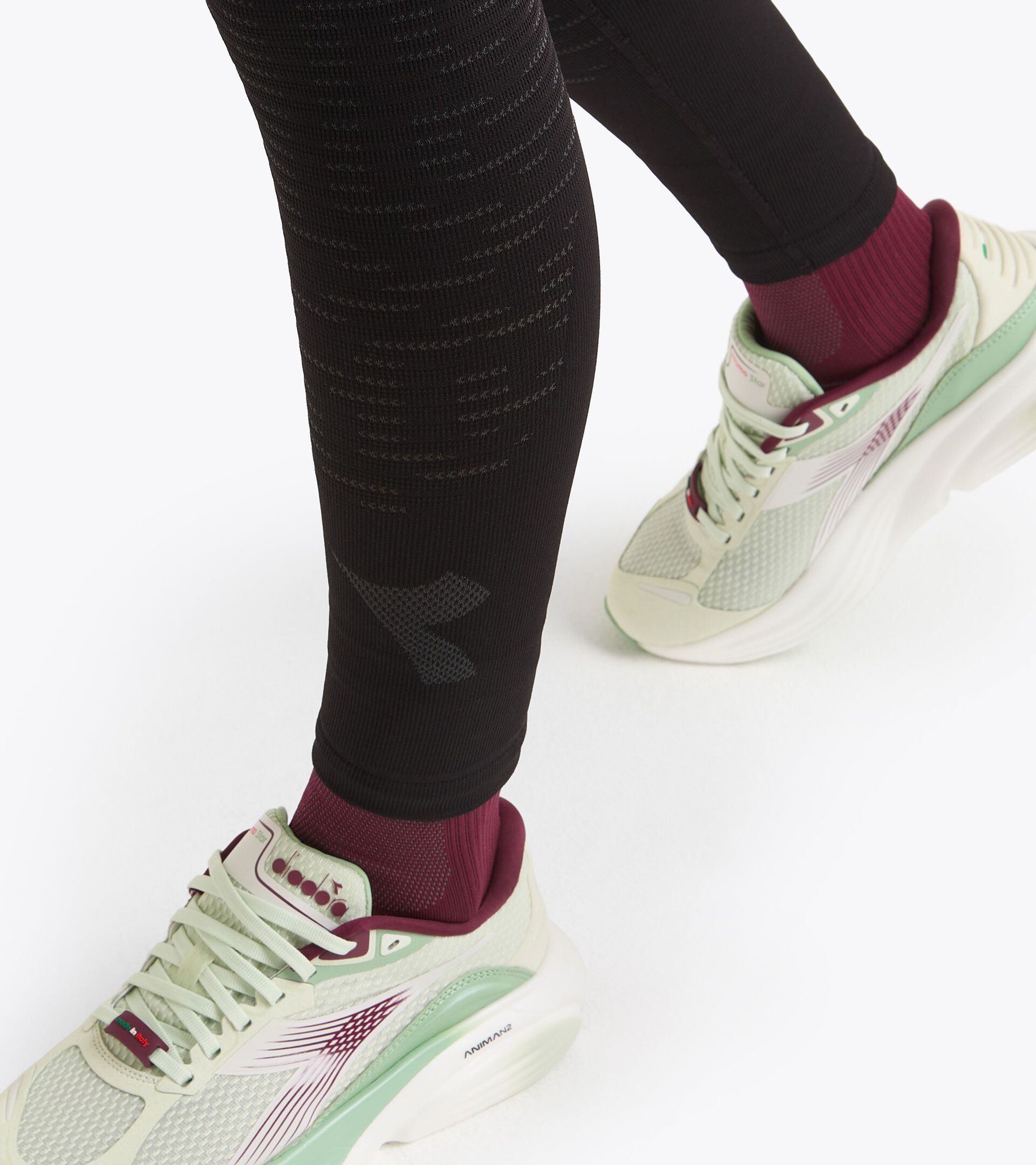 Technical tights for temperature control -  Running - Women’s L. RUN TIGHTS STRATOUNO BLACK - Diadora