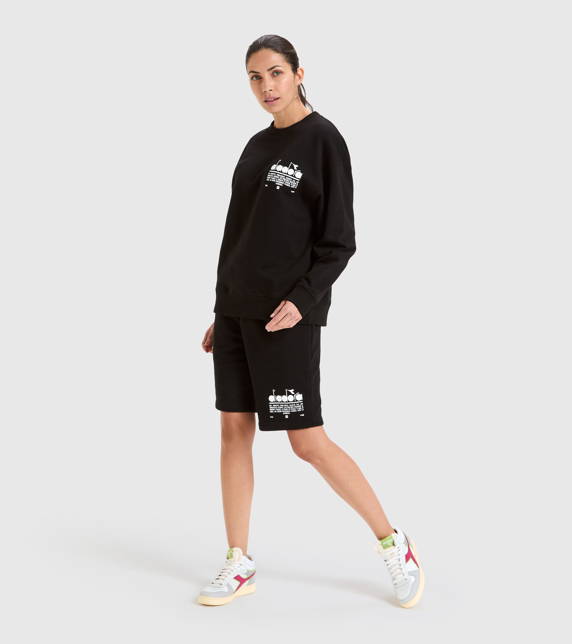 Cotton round-neck sweatshirt - Unisex SWEATSHIRT CREW MANIFESTO BLACK - Diadora