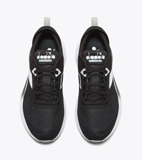 Running shoe - Stability and protection - Women’s MYTHOS BLUSHIELD VIGORE 3 W BLACK/WHITE (C7406) - Diadora