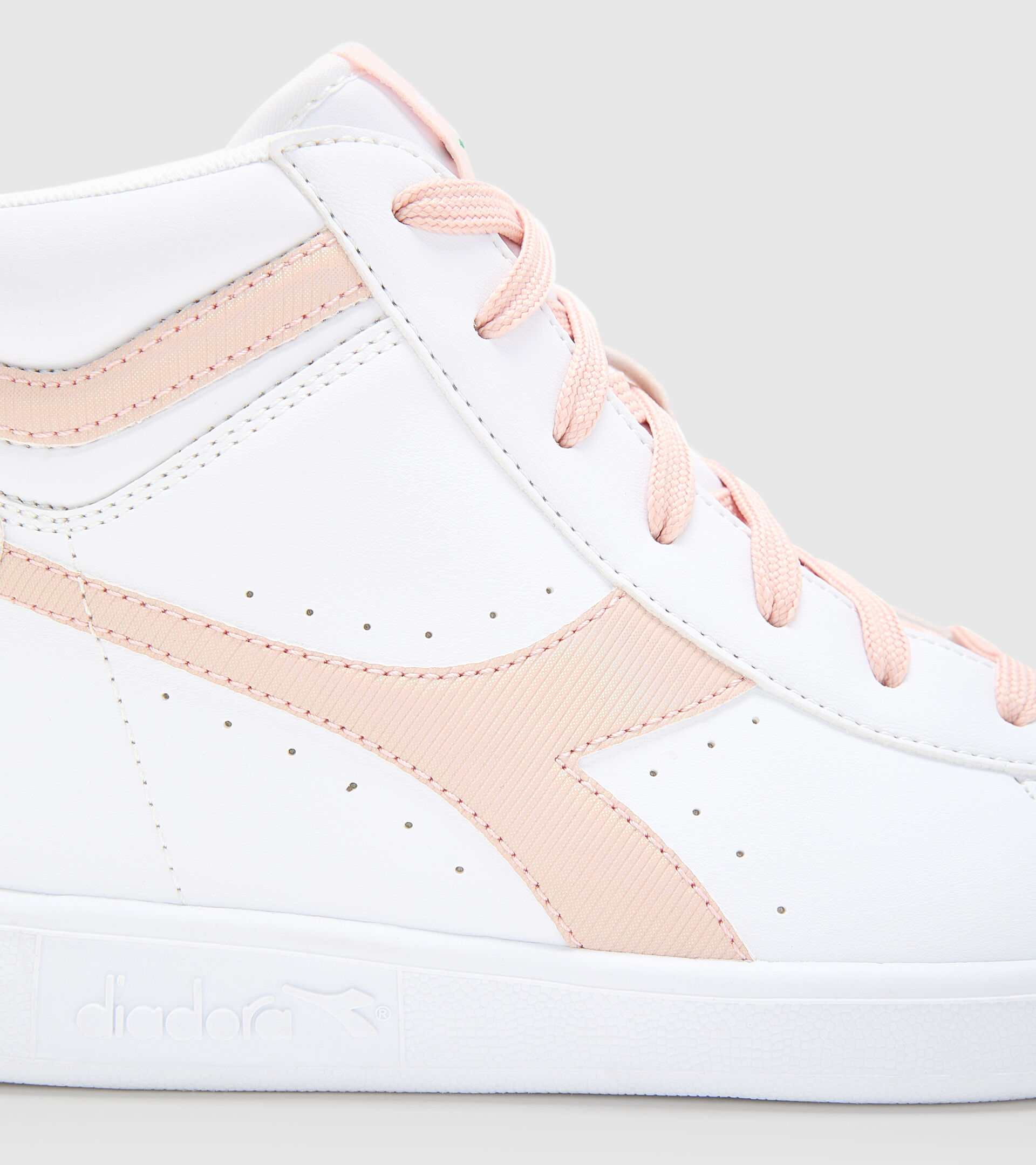 Sports shoes - Youth 8-16 years GAME P HIGH GIRL GS WHITE/PEACH WHIP - Diadora