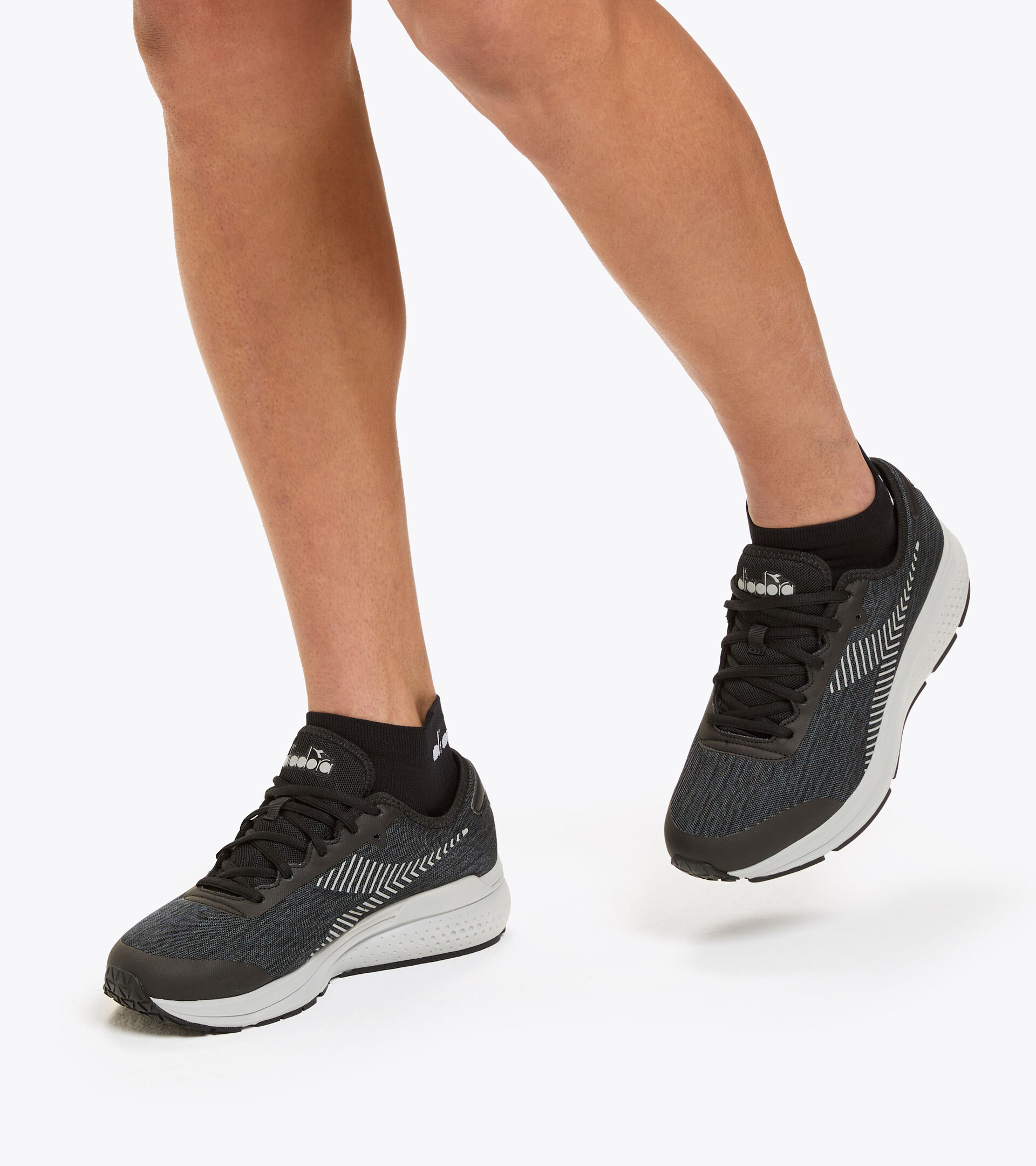 Sports shoes - Men PASSO BLACK/SILVER - Diadora