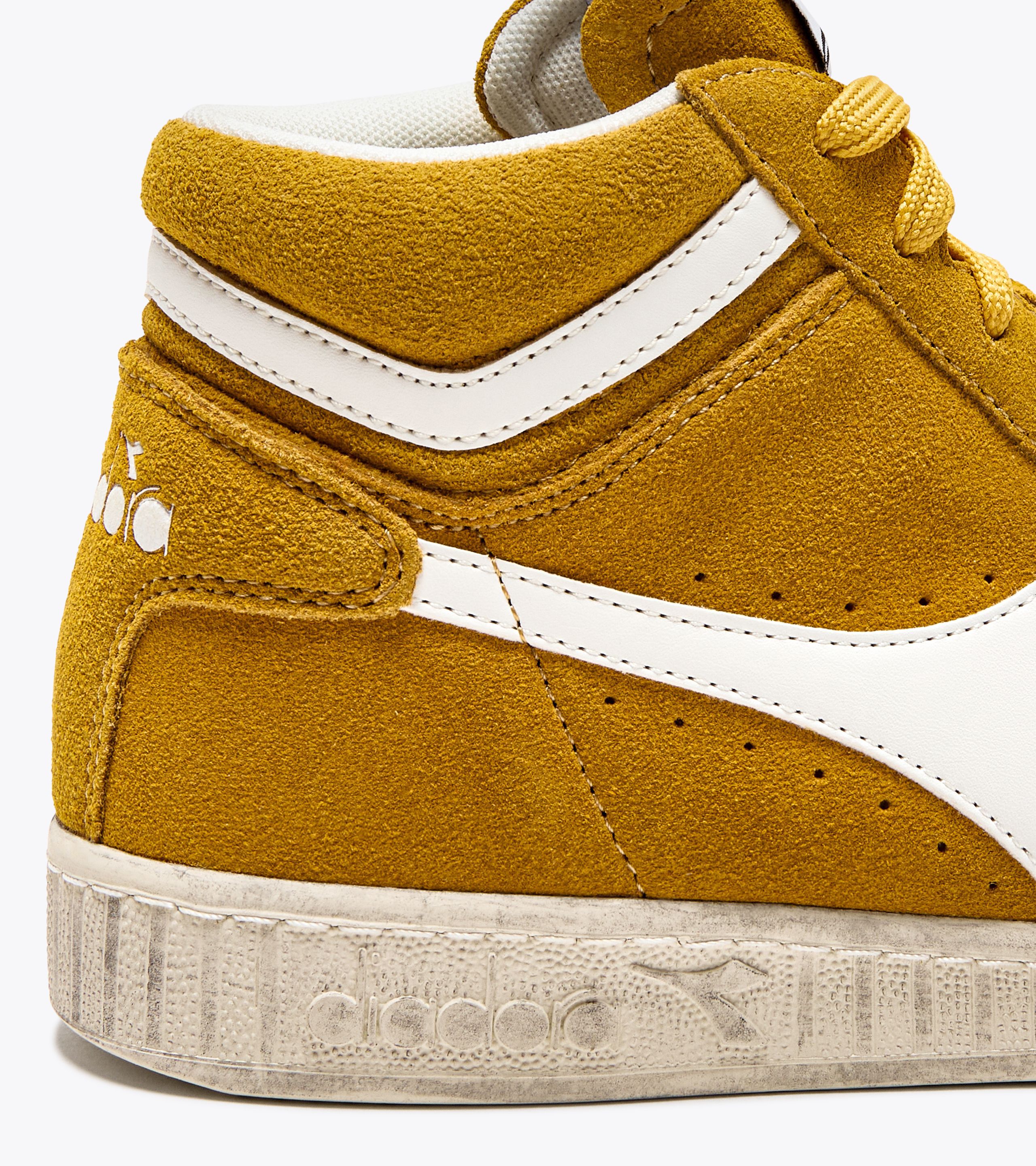 GAME L HIGH SUEDE WAXED Sneaker sportiva Per ogni genere Diadora Online Shop IT