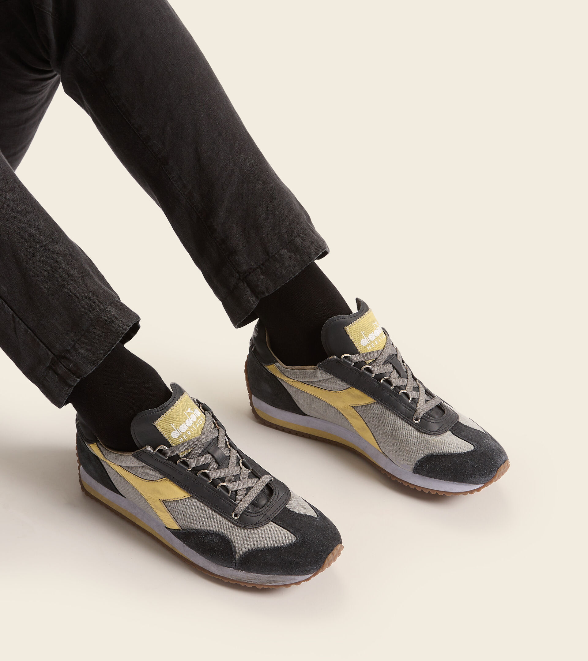 Heritage shoe - Unisex EQUIPE H DIRTY STONE WASH EVO STORM GRAY/PHANTOM - Diadora