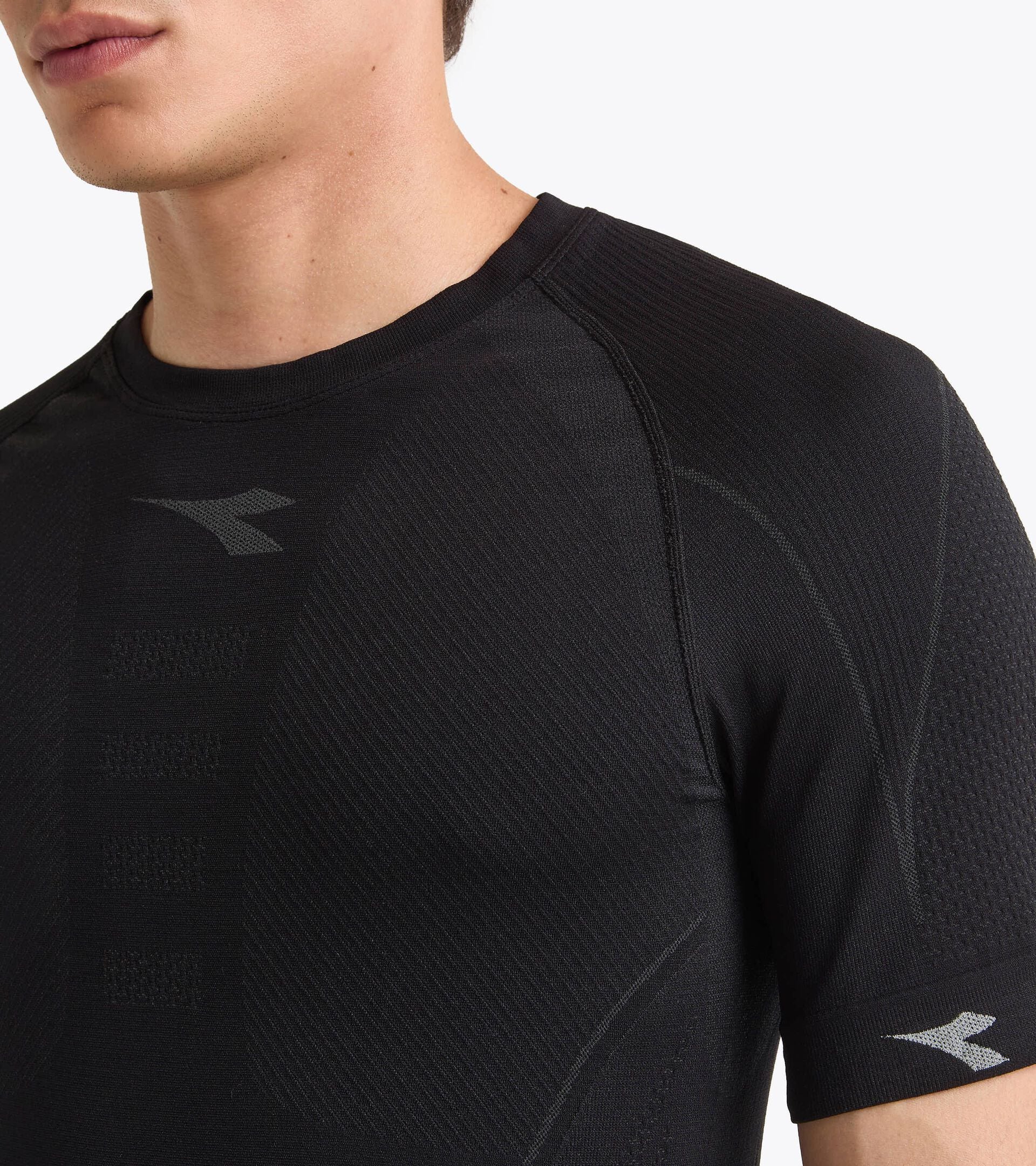 Camiseta Made in Italy&sect;Running&sect;Hombre STRATOZERO SS T-SHIRT NEGRO - Diadora