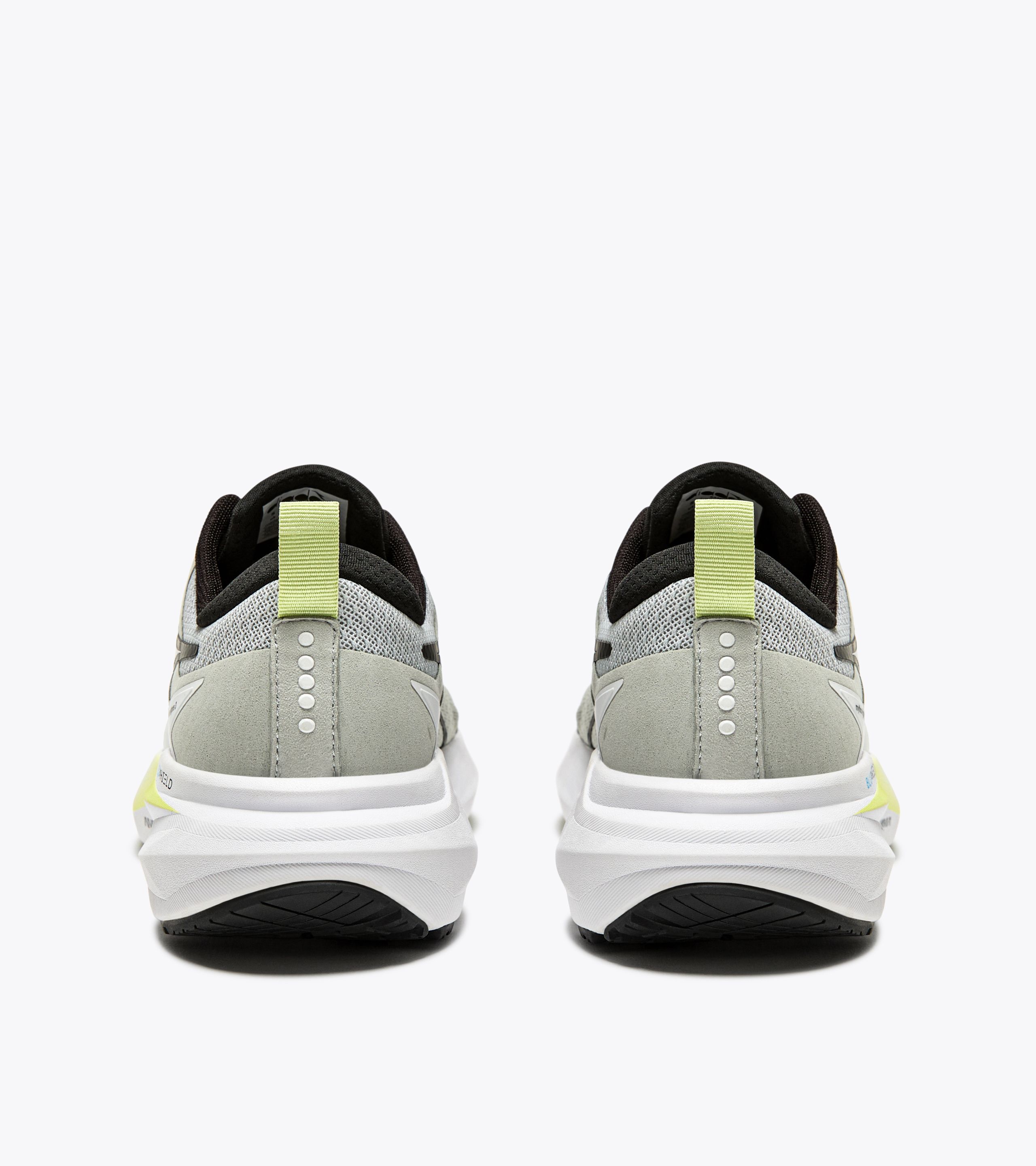 Diadora 38 shop