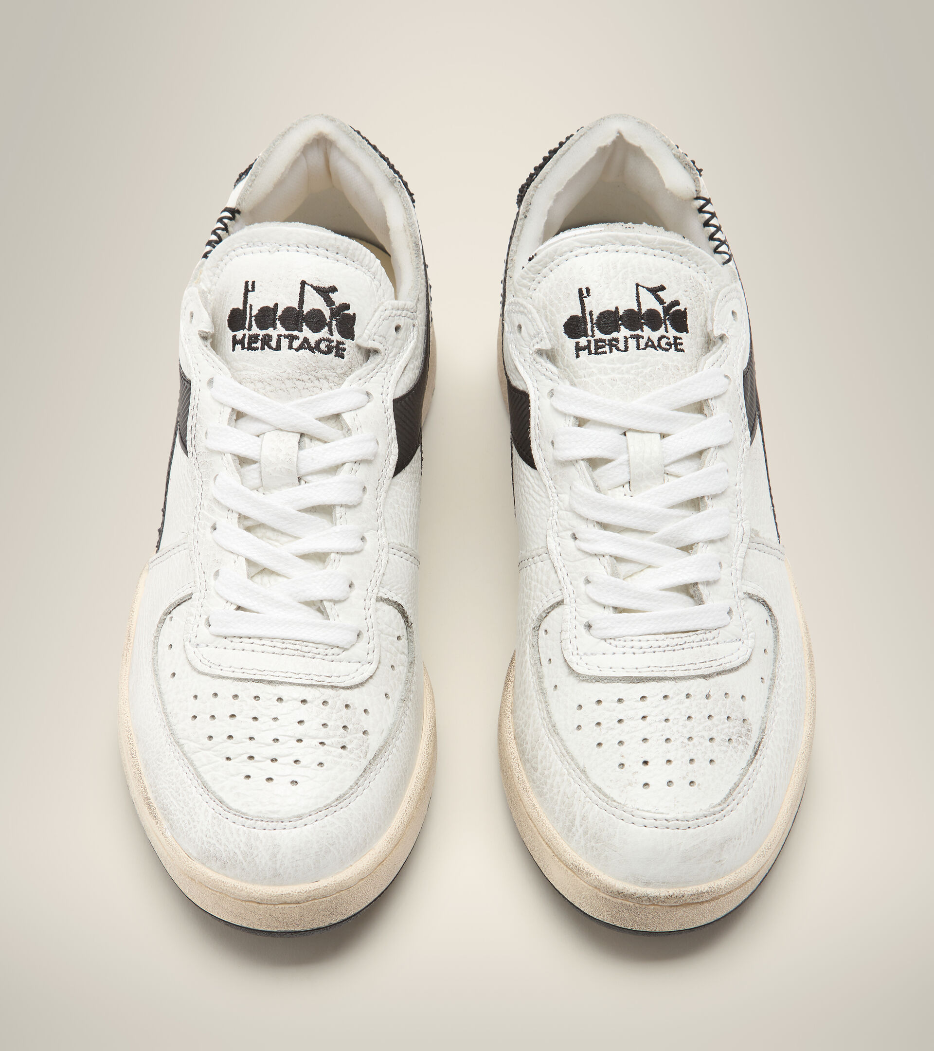 Heritage shoes - Women MI BASKET ROW CUT AGE OF BEAUTY WN WHITE/SILVER/BLACK - Diadora
