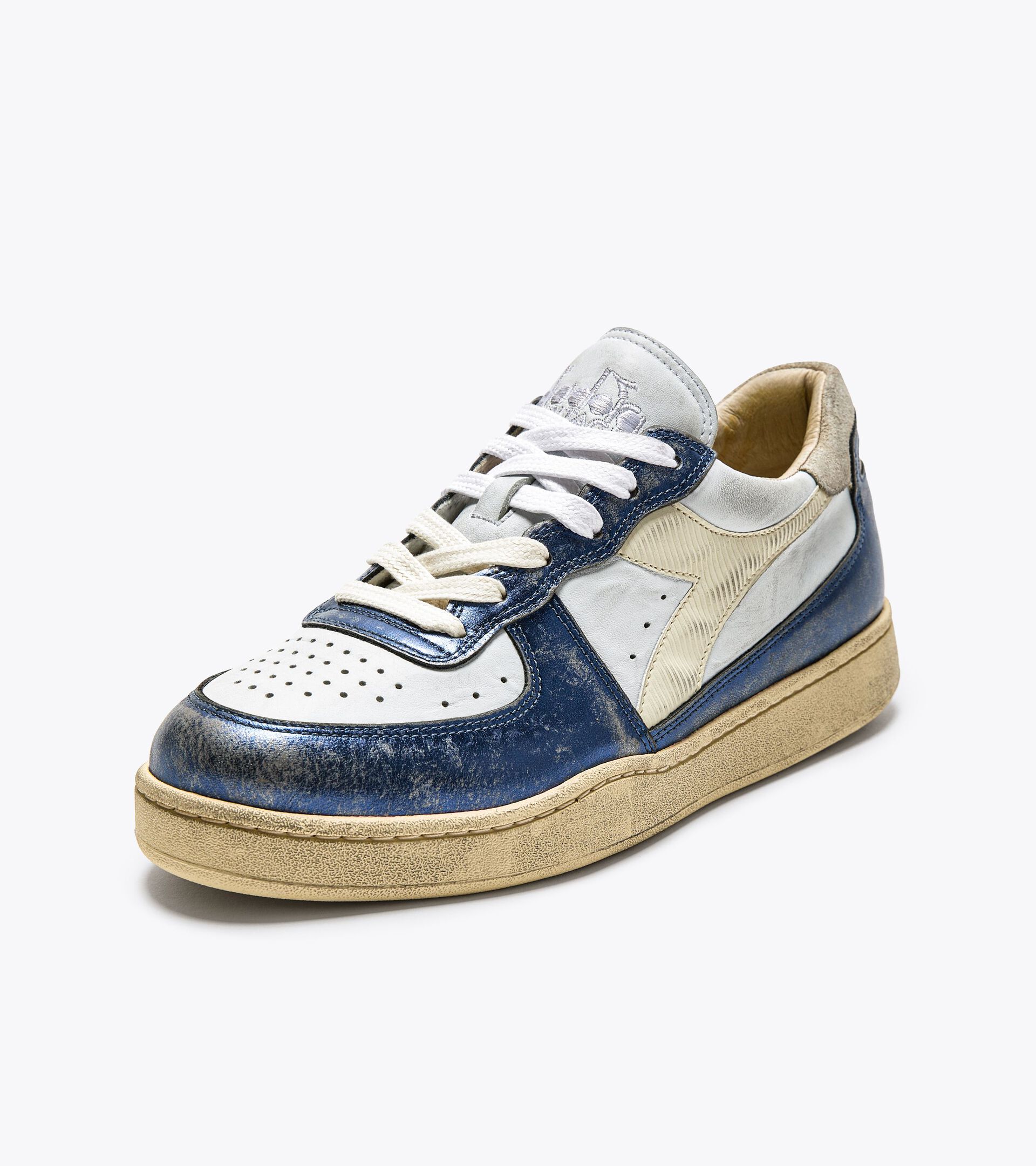 Heritage shoes - Gender neutral MI BASKET LOW METALLIC DIRTY WHITE/TWILIGHT BLUE - Diadora