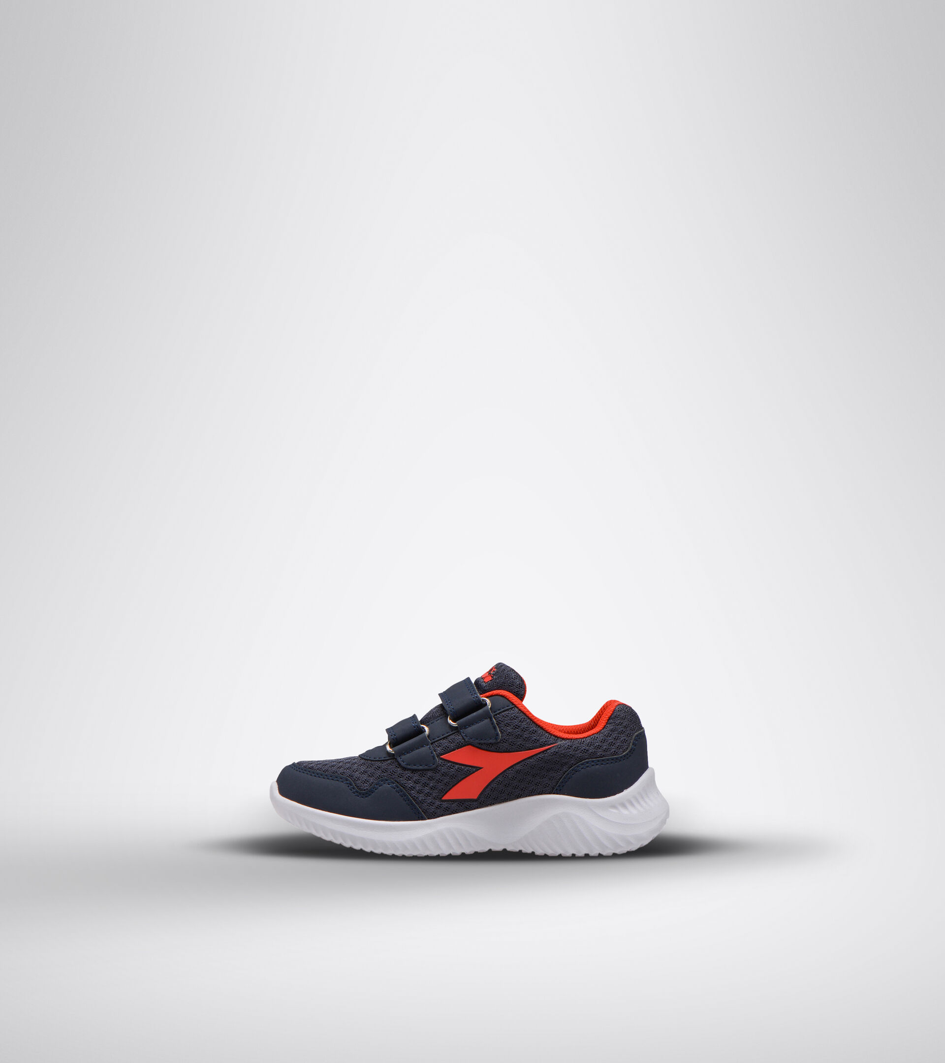 Footwear Sport BAMBINO ROBIN 2 JR V AZUL/ROJO (C7356) Diadora