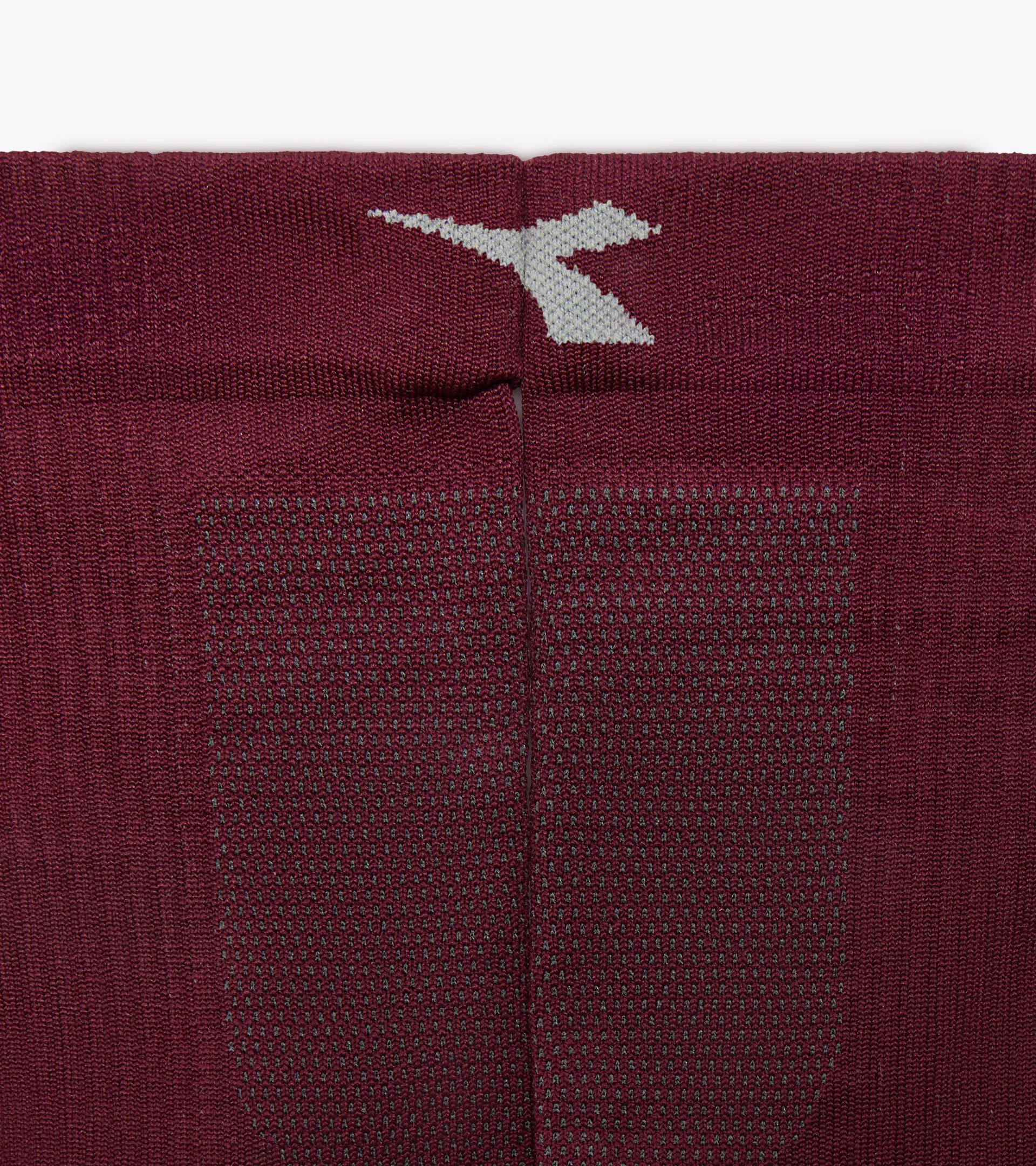 Chaussettes de running - Pour tous les genres STRATOUNO CREW SOCKS ROUGE BANDEROLE - Diadora