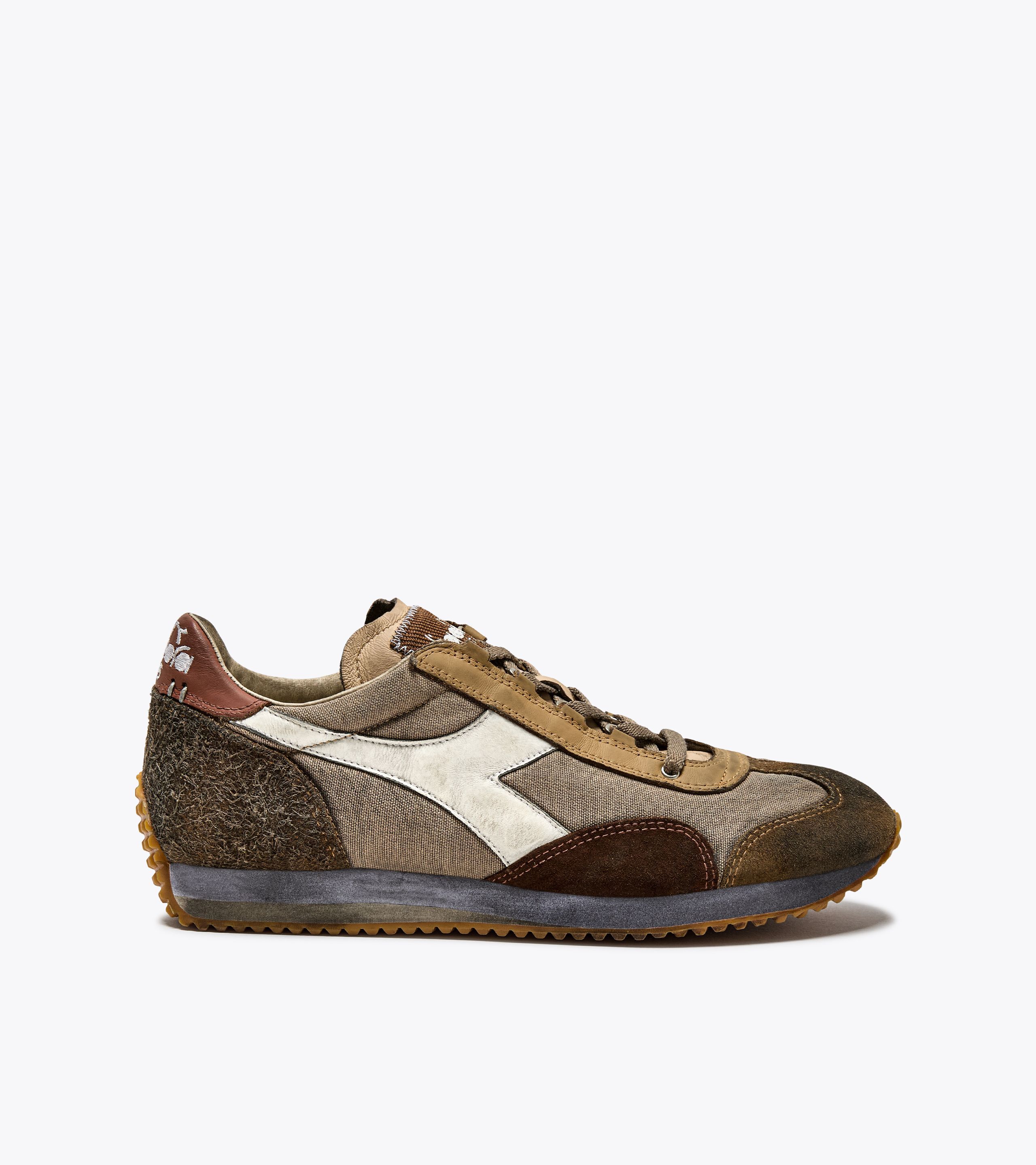 EQUIPE DIRTY SW EVO Heritage leather sneaker Gender Neutral Diadora Online Store RU