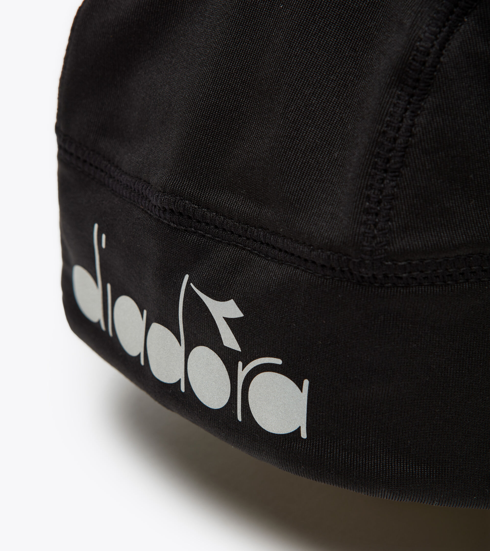 Winter hat - Unisex WINTER CAP LOGO REFLECTIVE PIRATE BLACK 1 - Diadora