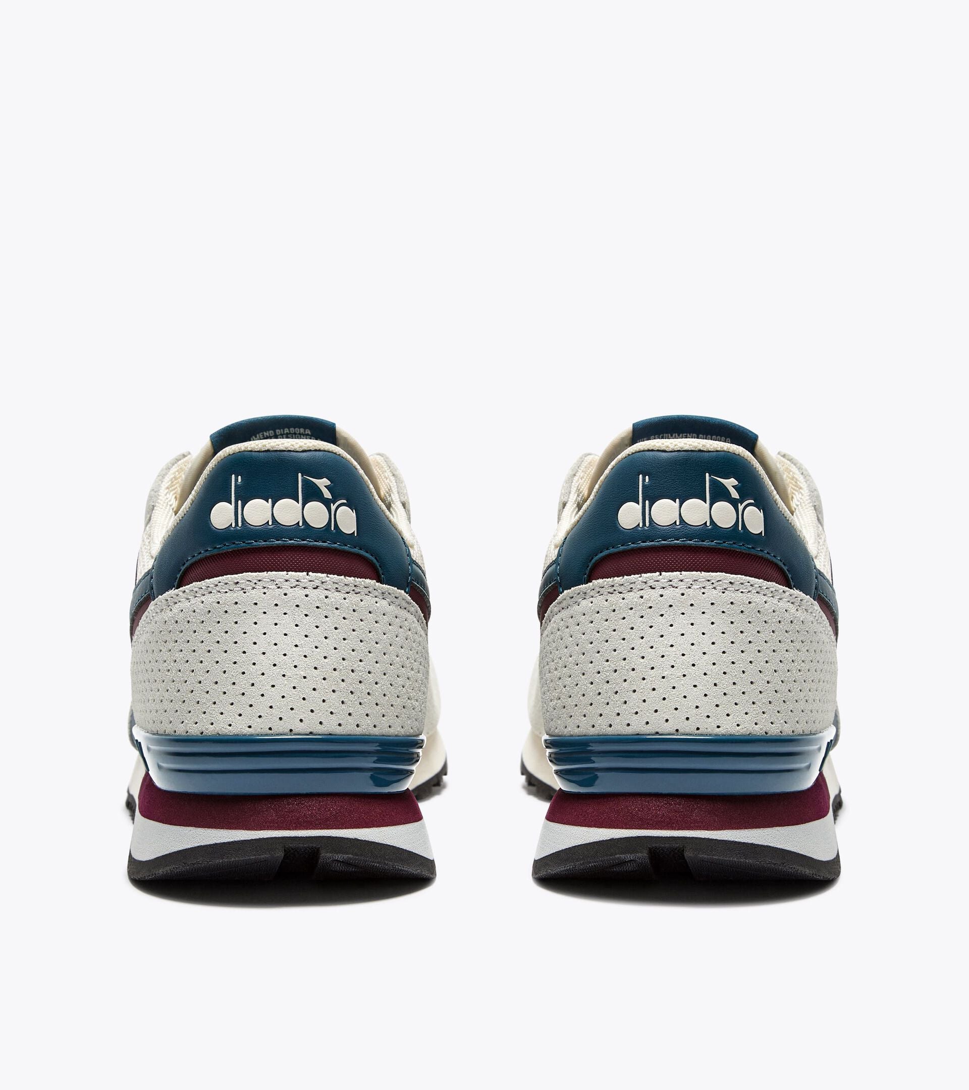 Suede leather sneaker - All-gender
 CAMARO M2 WHISPER WHITE /LEGION BLUE - Diadora