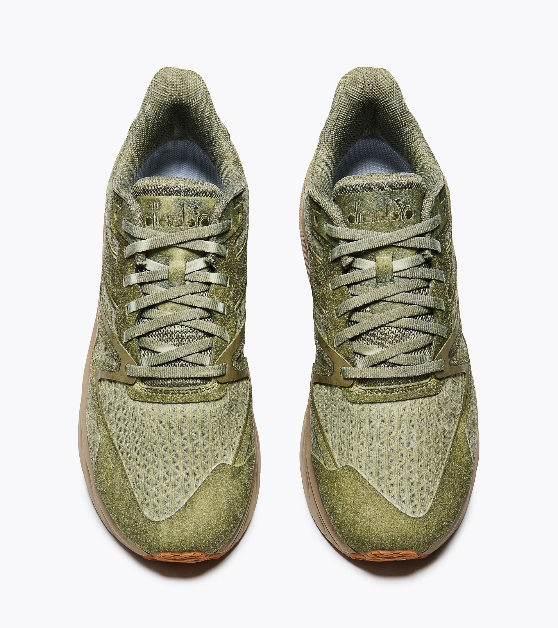 Archive Design Sneaker - All-gender V7000 DIP DYE GREEN LILY PAD - Diadora