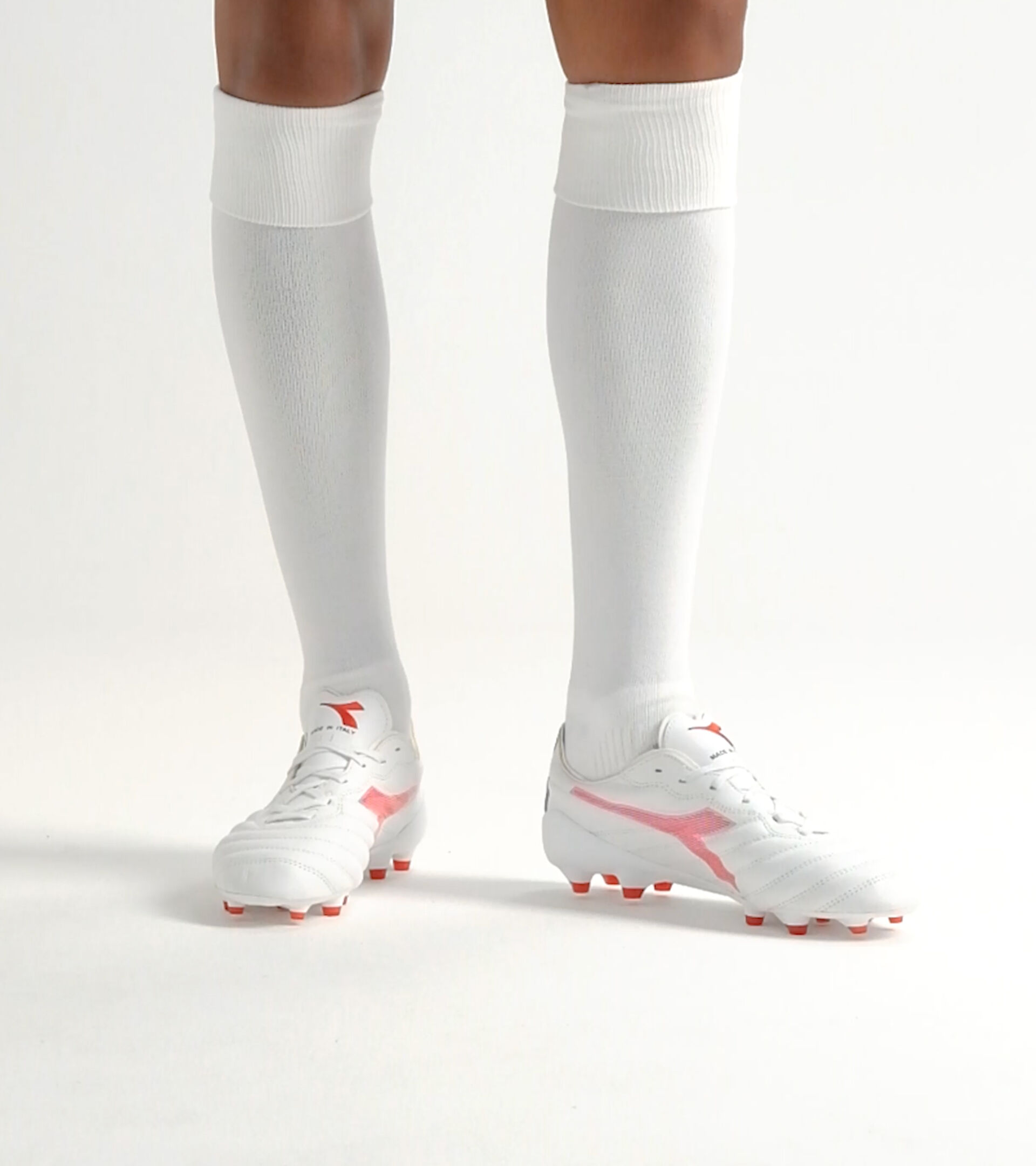 Firm ground and synthetic pitches football boots - Men’s BRASIL ELITE2 TECH ITA LPX WHITE/MILANO RED - Diadora