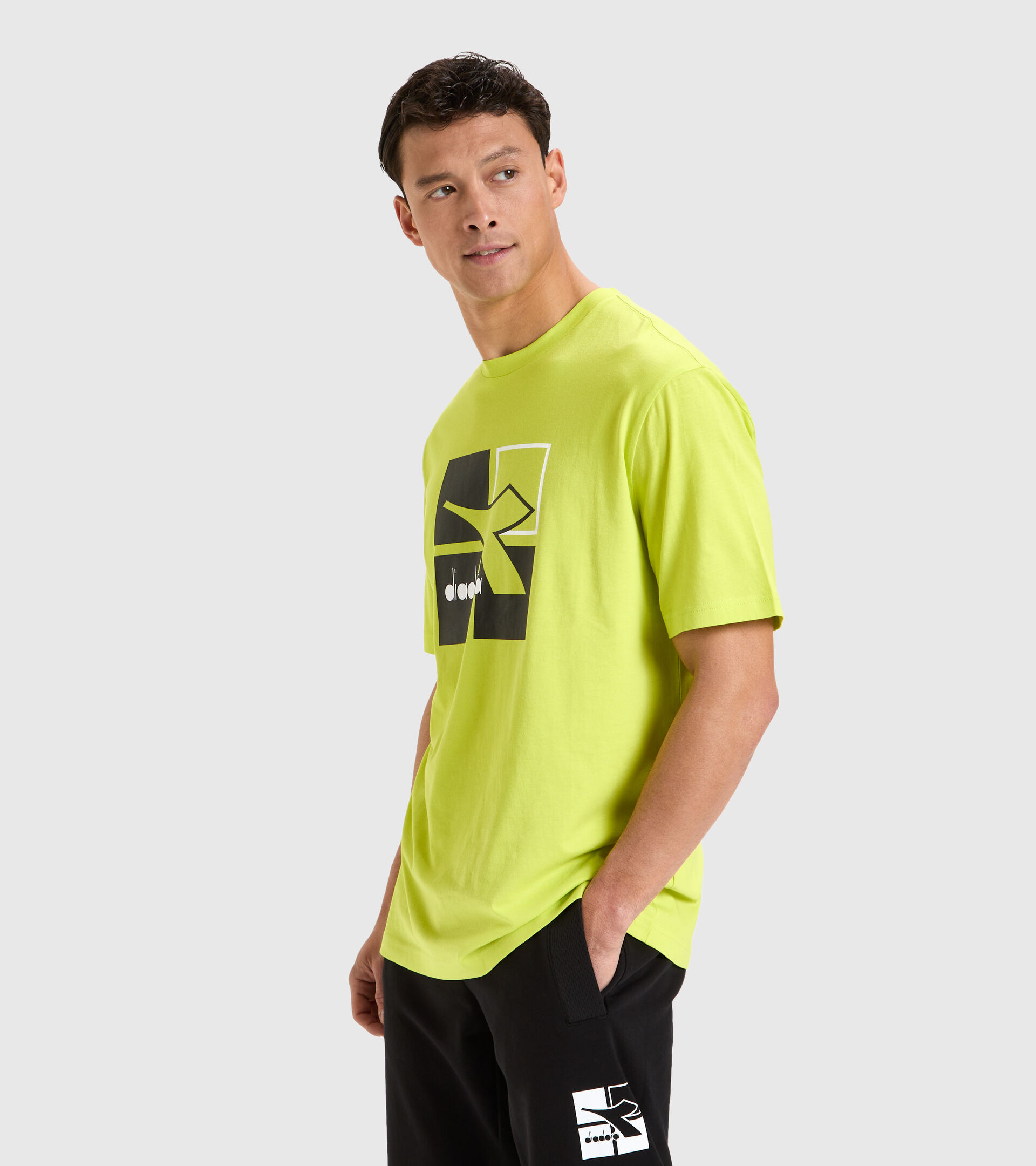 Cotton T-shirt - Men T-SHIRT SS FRAME GREEN SPRING - Diadora