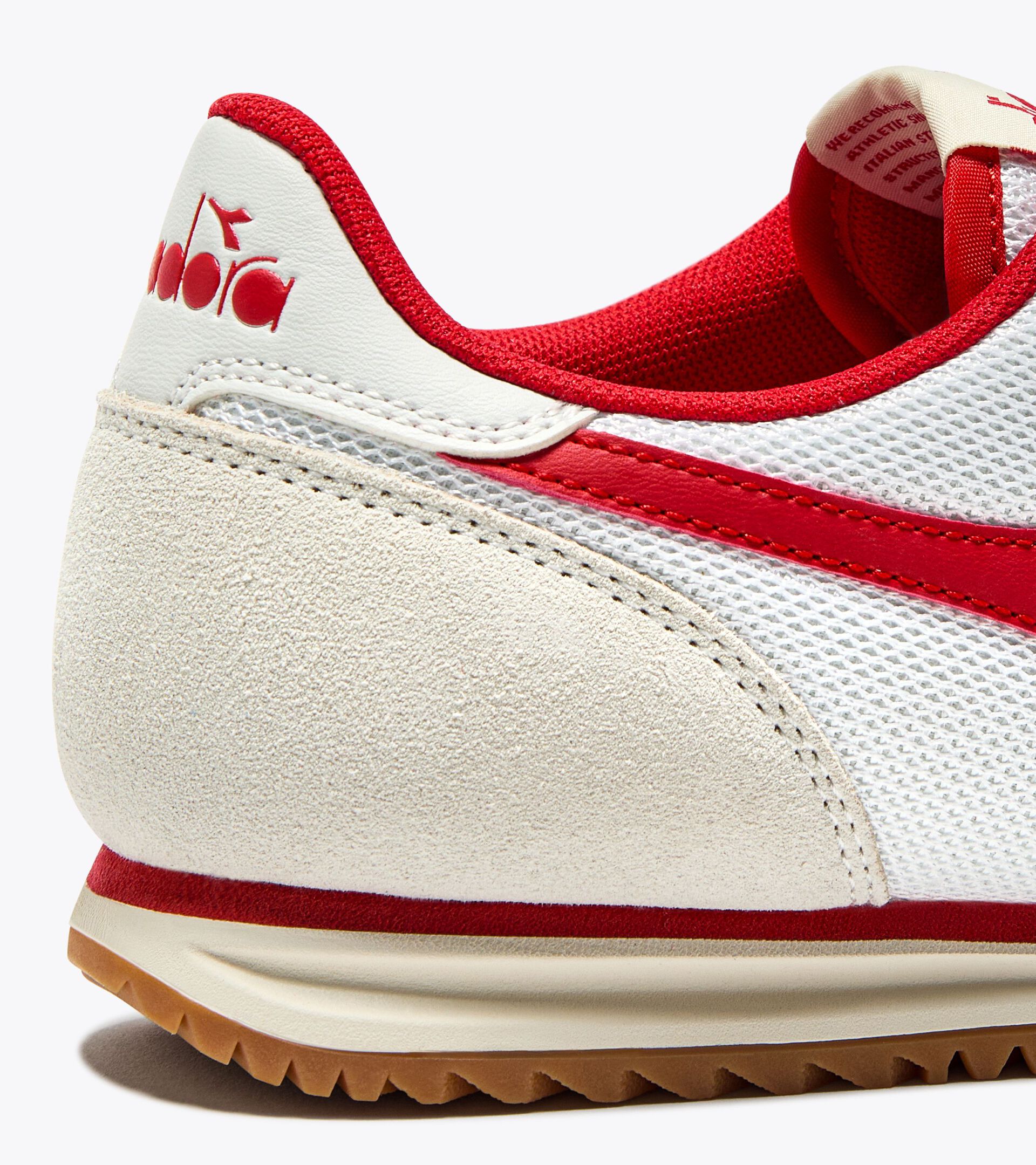Zapatilla de ante de caña baja - Para todos los géneros CROSS BLANCO/ROJO LAVA FUNDIDA - Diadora