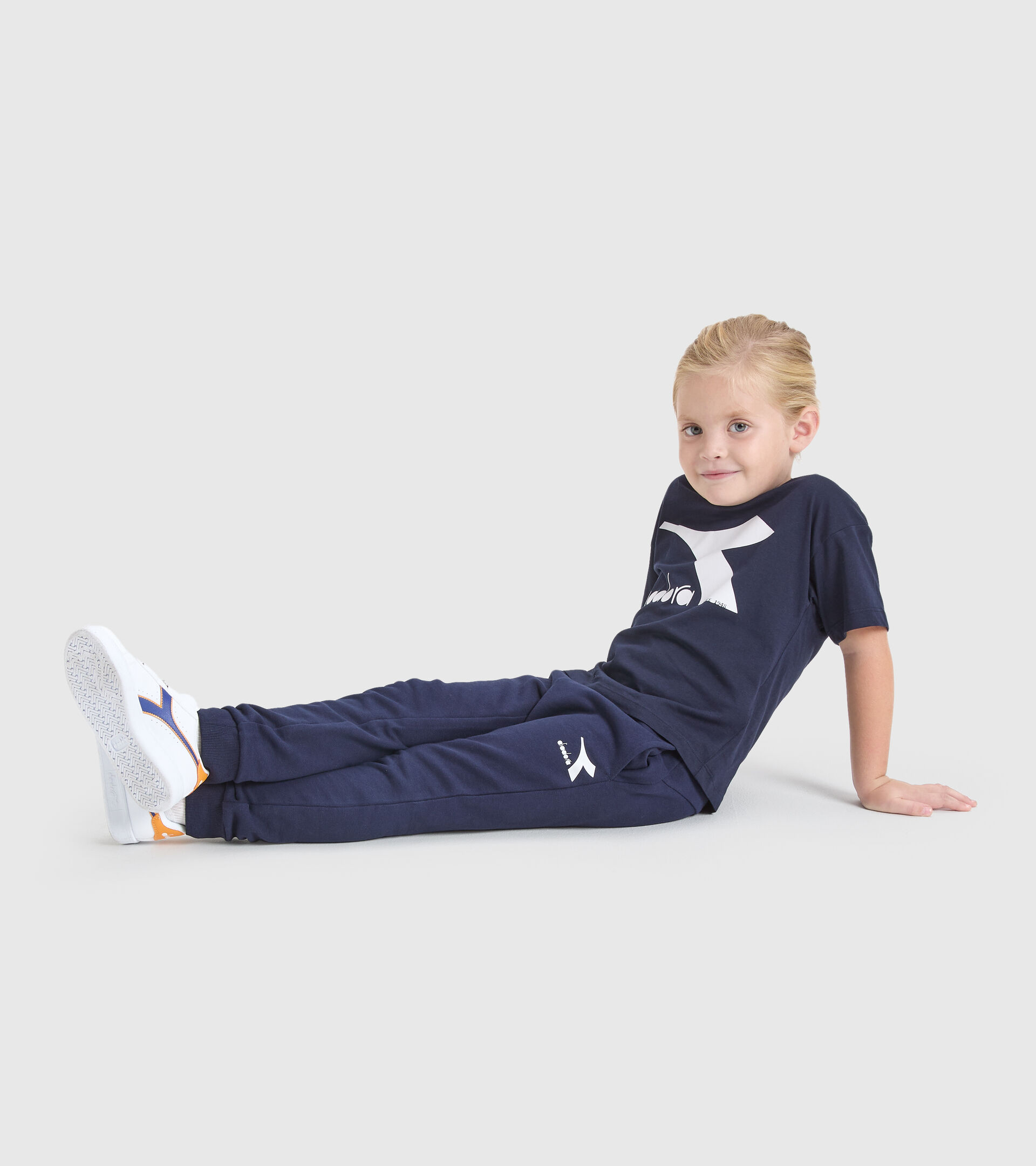 Junior sports T-shirt - Unisex JU. T-SHIRT SS CHROMIA CLASSIC NAVY - Diadora