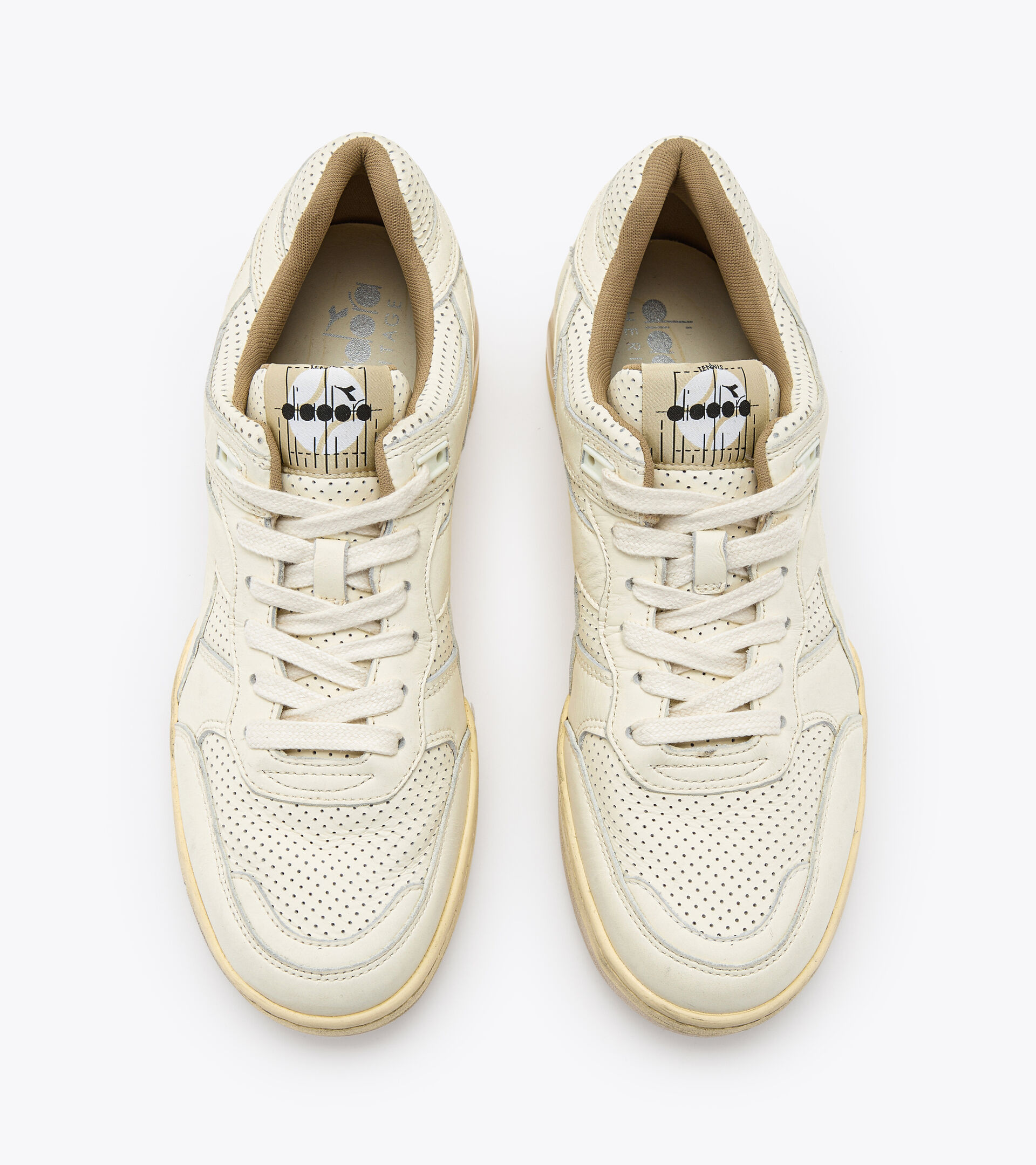 Heritage shoes - Unisex B.560 APULIA USED ITALIA PAPYRUS WHITE - Diadora