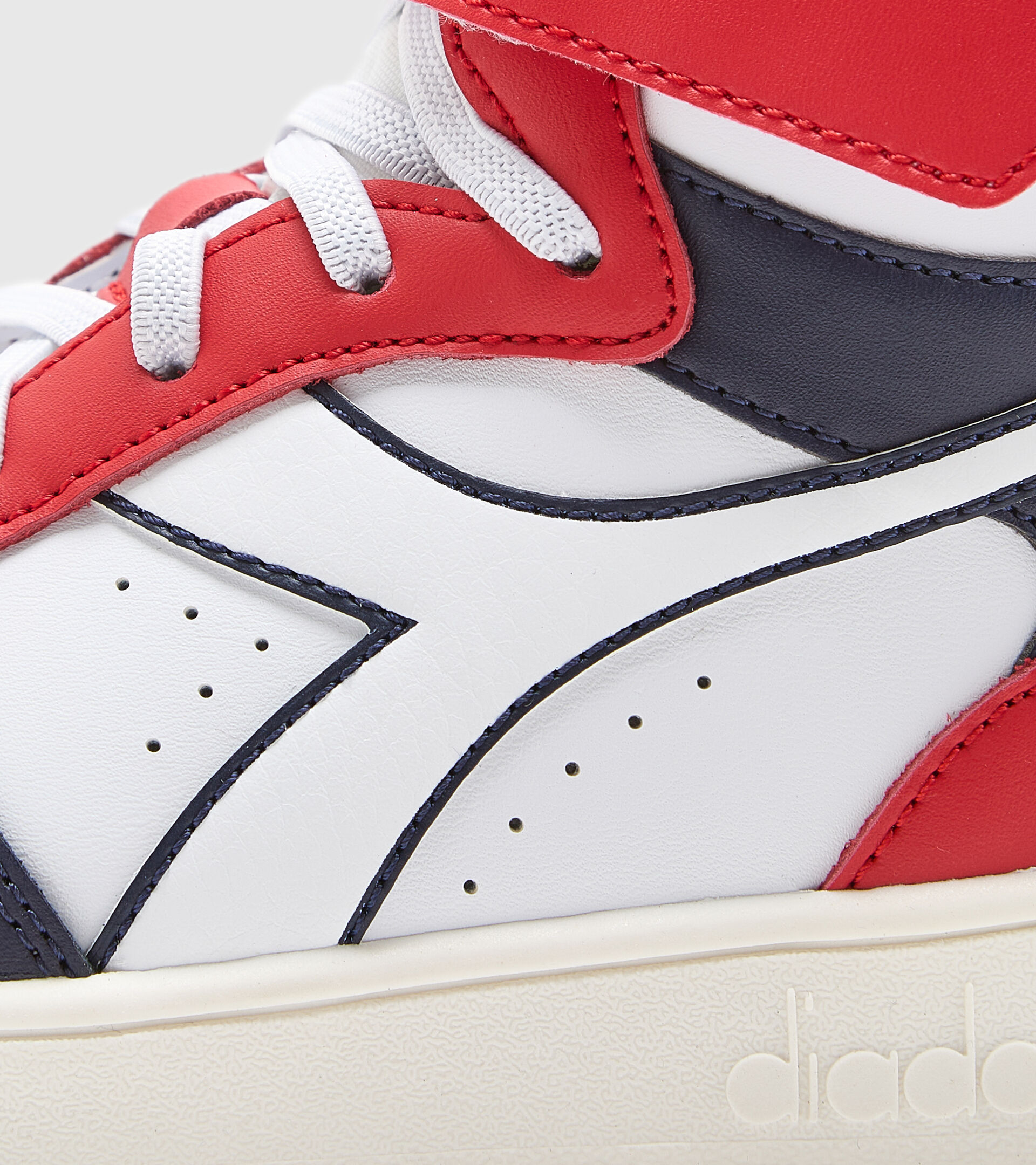 Sports shoes - Kids 4-8 years MAGIC BASKET MID PS WHITE/PEACOAT/AURORA RED - Diadora