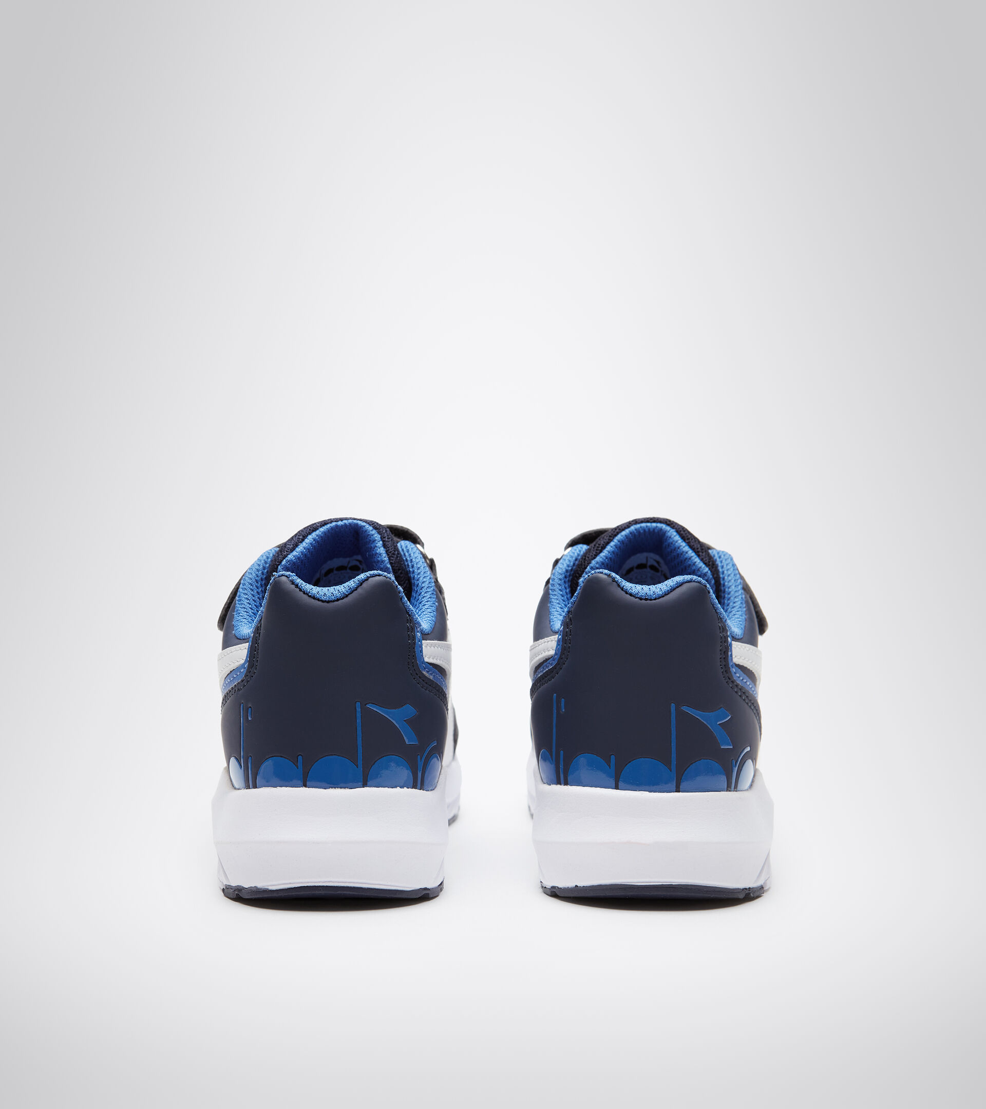 Running shoe - Kids FALCON SL JR V CLASSIC NAVY/MICRO BLUE - Diadora