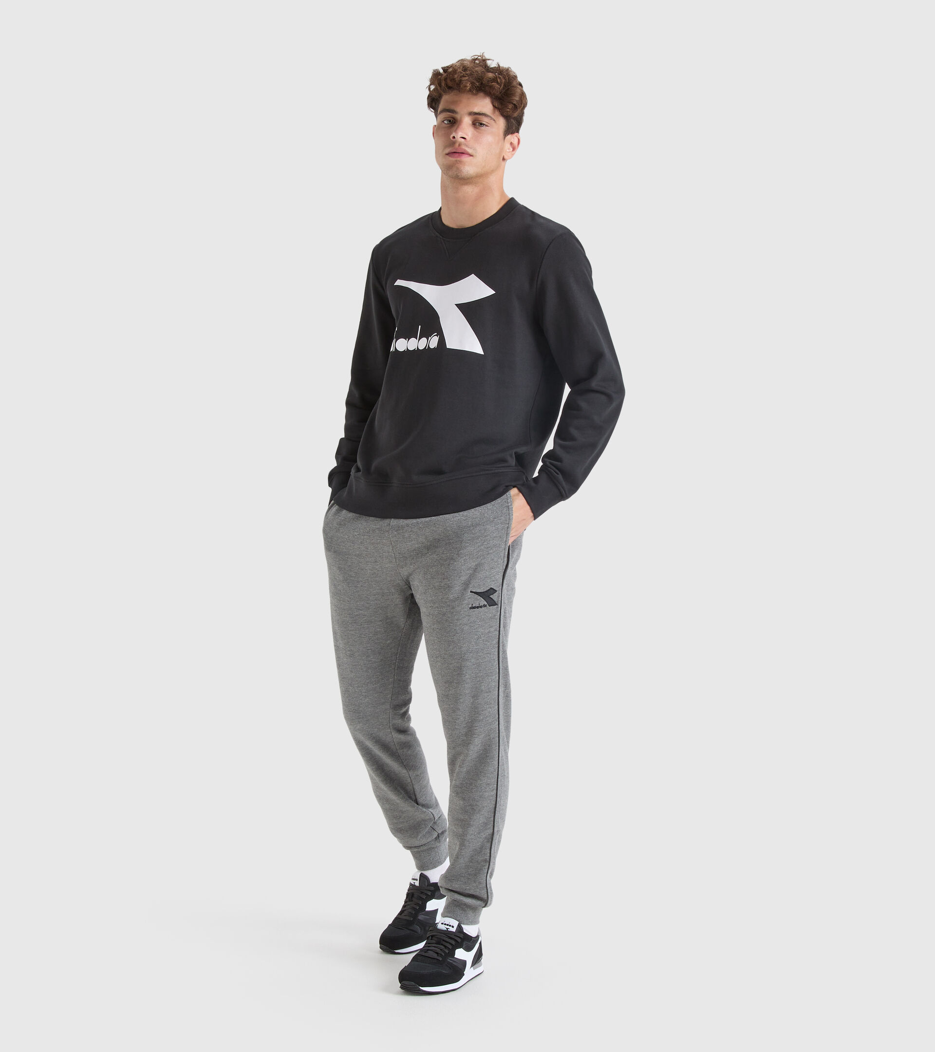 Sports sweatshirt - Men’s SWEATSHIRT CREW CHROMIA BLACK - Diadora
