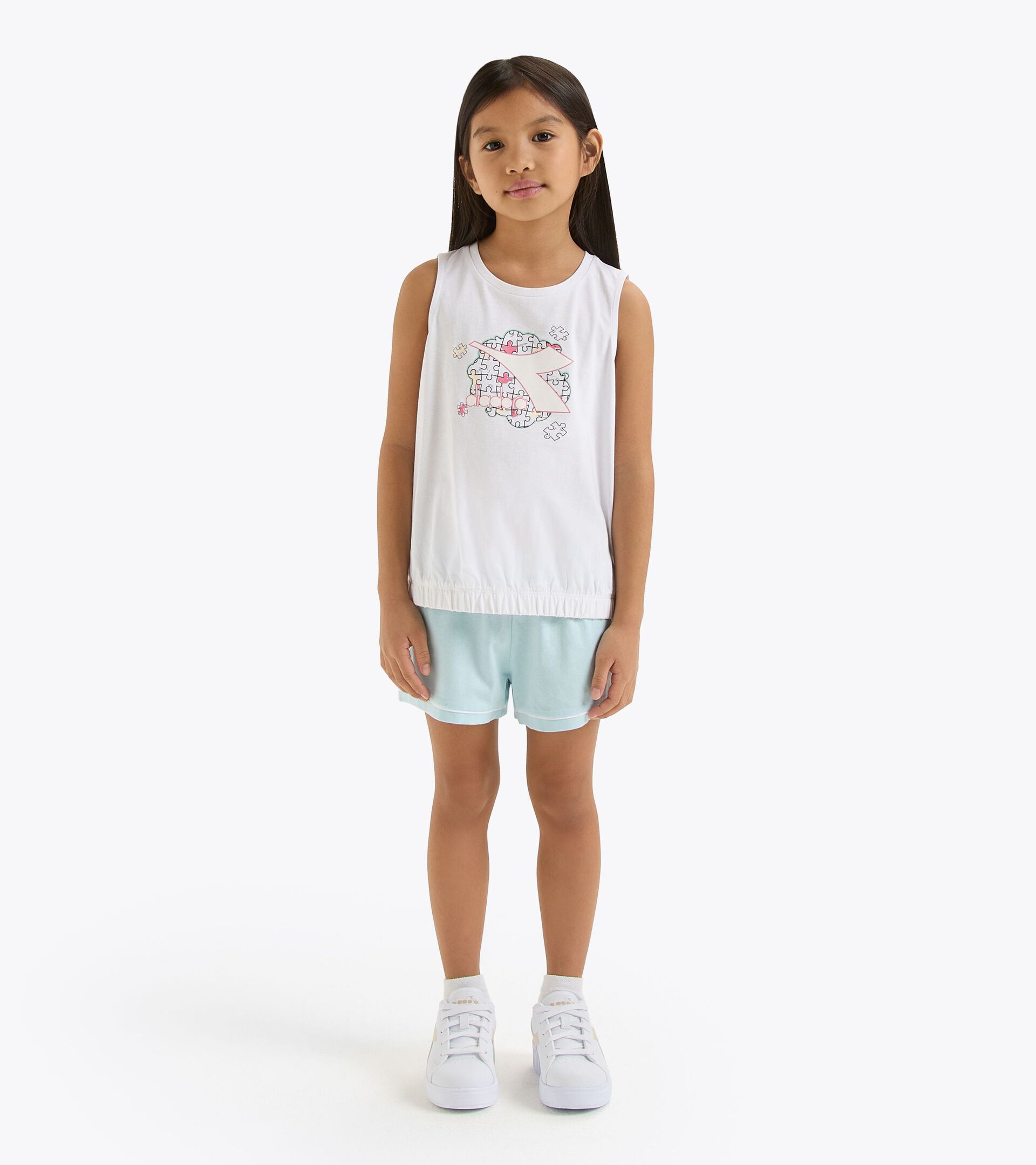 Sports set - Tank top and shorts - Girl
 JG. SET SS PUZZLES OPTICAL WHITE - Diadora