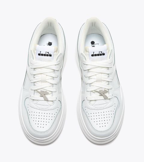MAGIC BOLD METAL WN, WHITE/SILVER .. Sports sneakers - Women’s - Platform sole MAGIC BOLD METAL WN WHITE/SILVER .. - Diadora